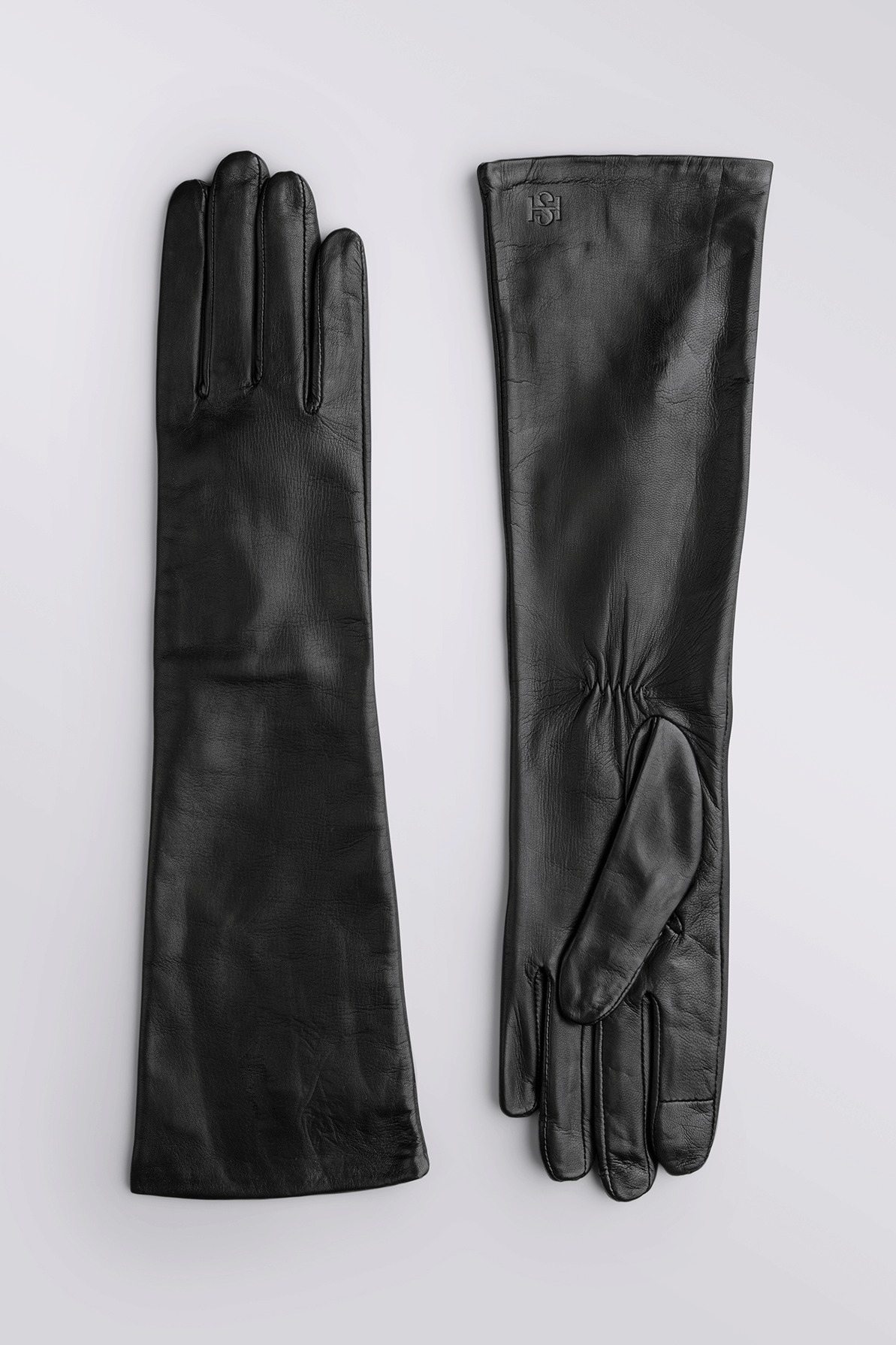 Essentials Long Black made by Handsome Stockholm