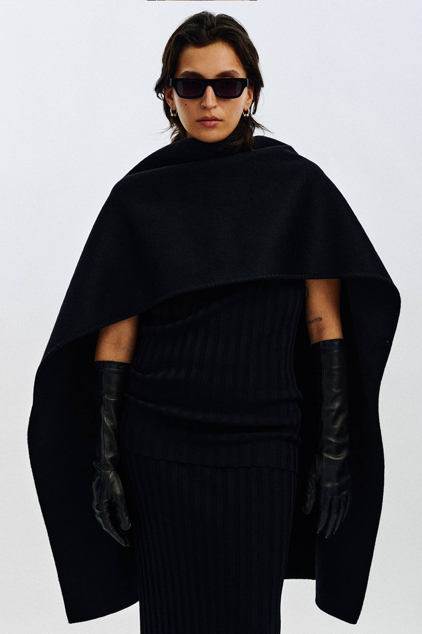 Essentials Long Black made by Handsome Stockholm