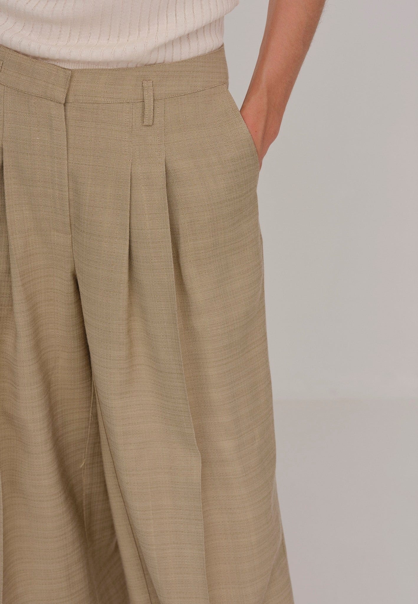 Lotus Pants - Croissant made by HERSKIND