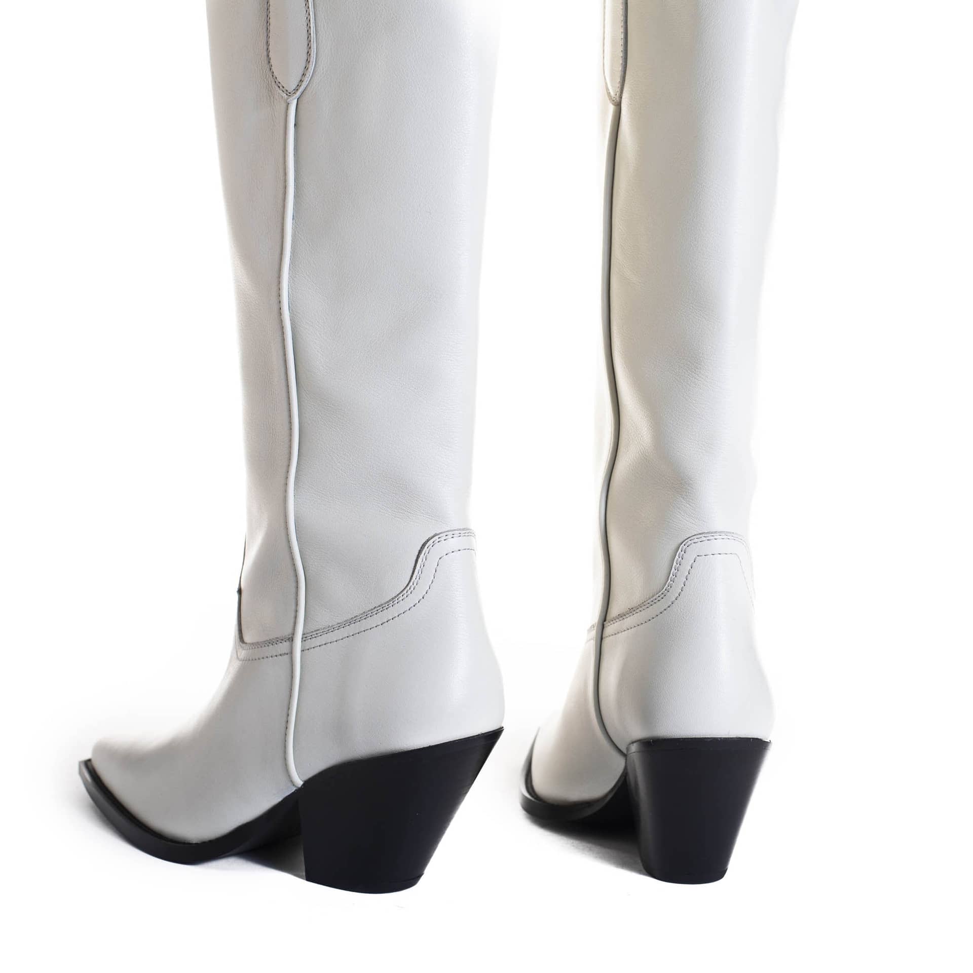 TORAL OFF-WHITE LEATHER KNEE-HIGH BOOTS made by Toral