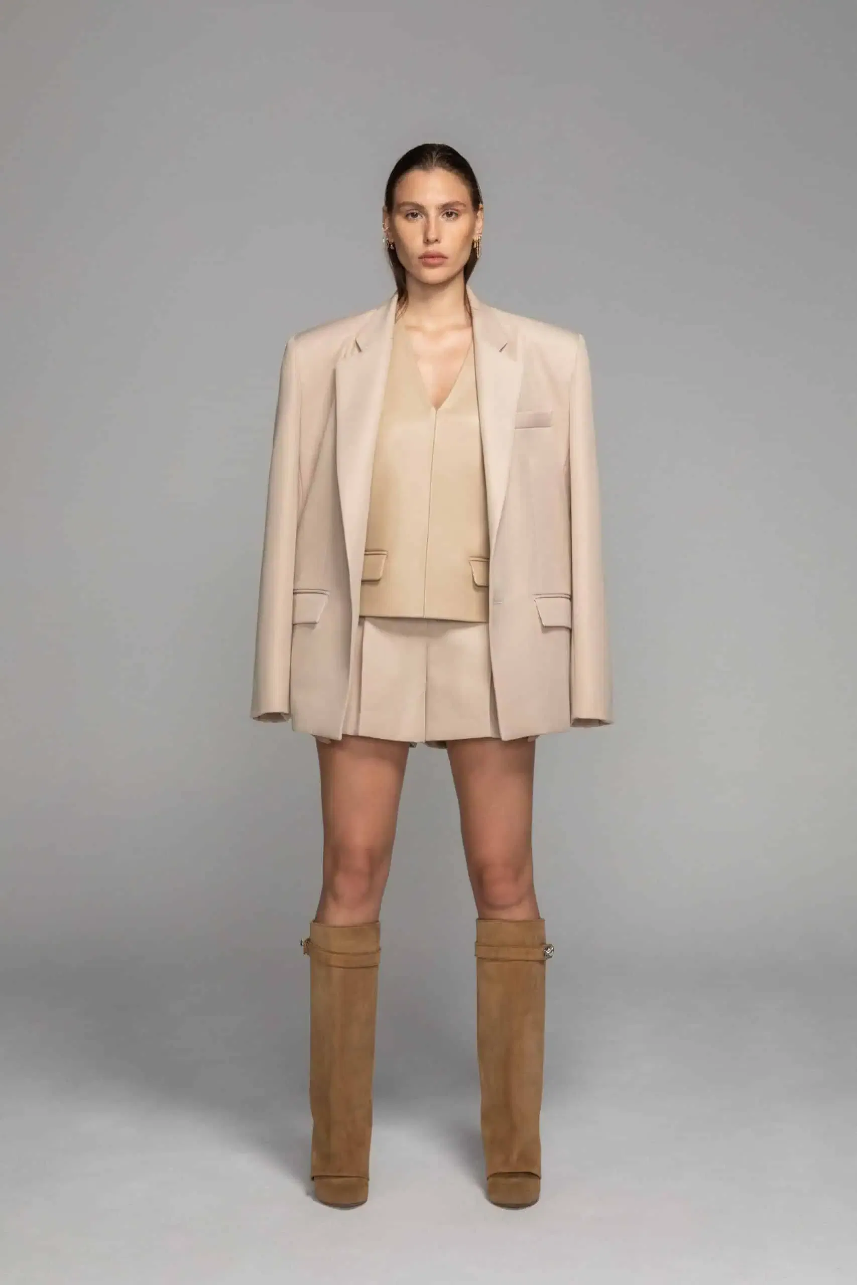 Oversized minimal blazer made by AFTERHOURS