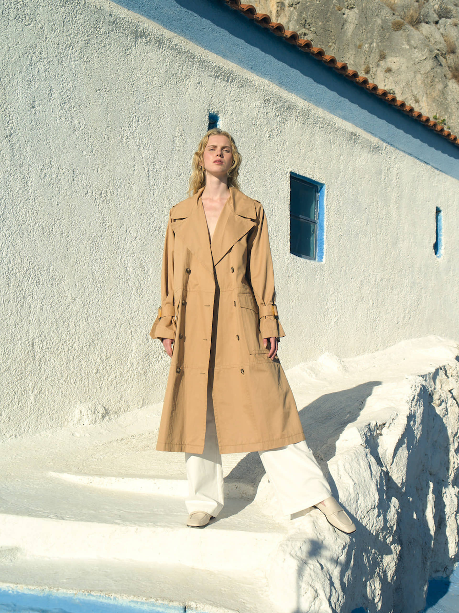 Shelly Trenchcoat made by Nazli Ceren