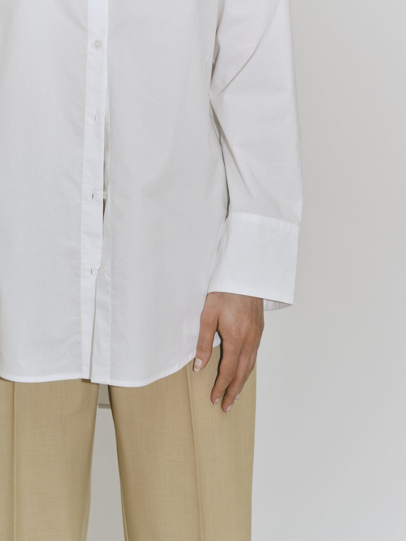Mr. Shirt - White made by HERSKIND