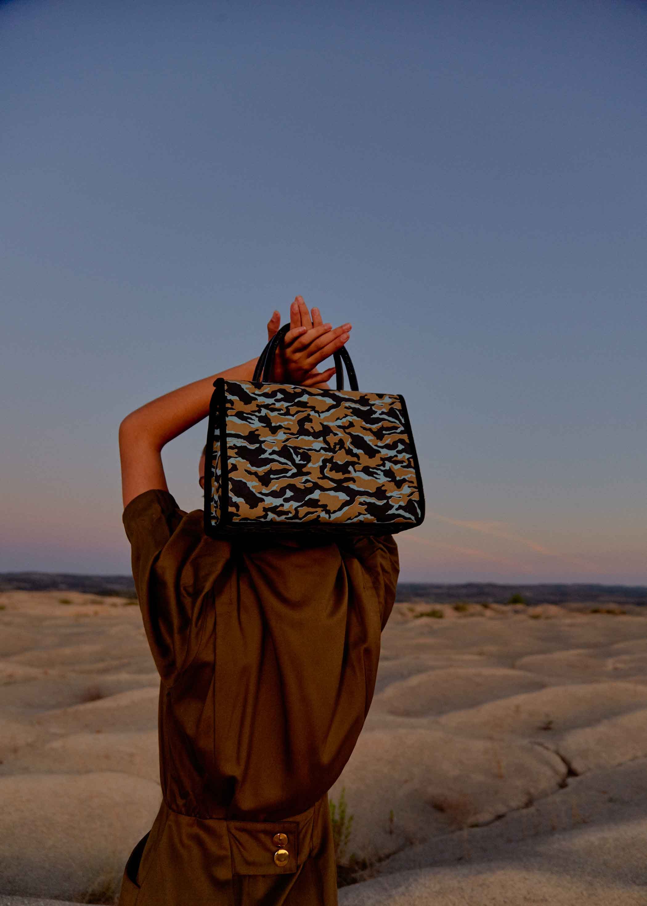 Sophia Camouflage Turquoise made by Phialebel