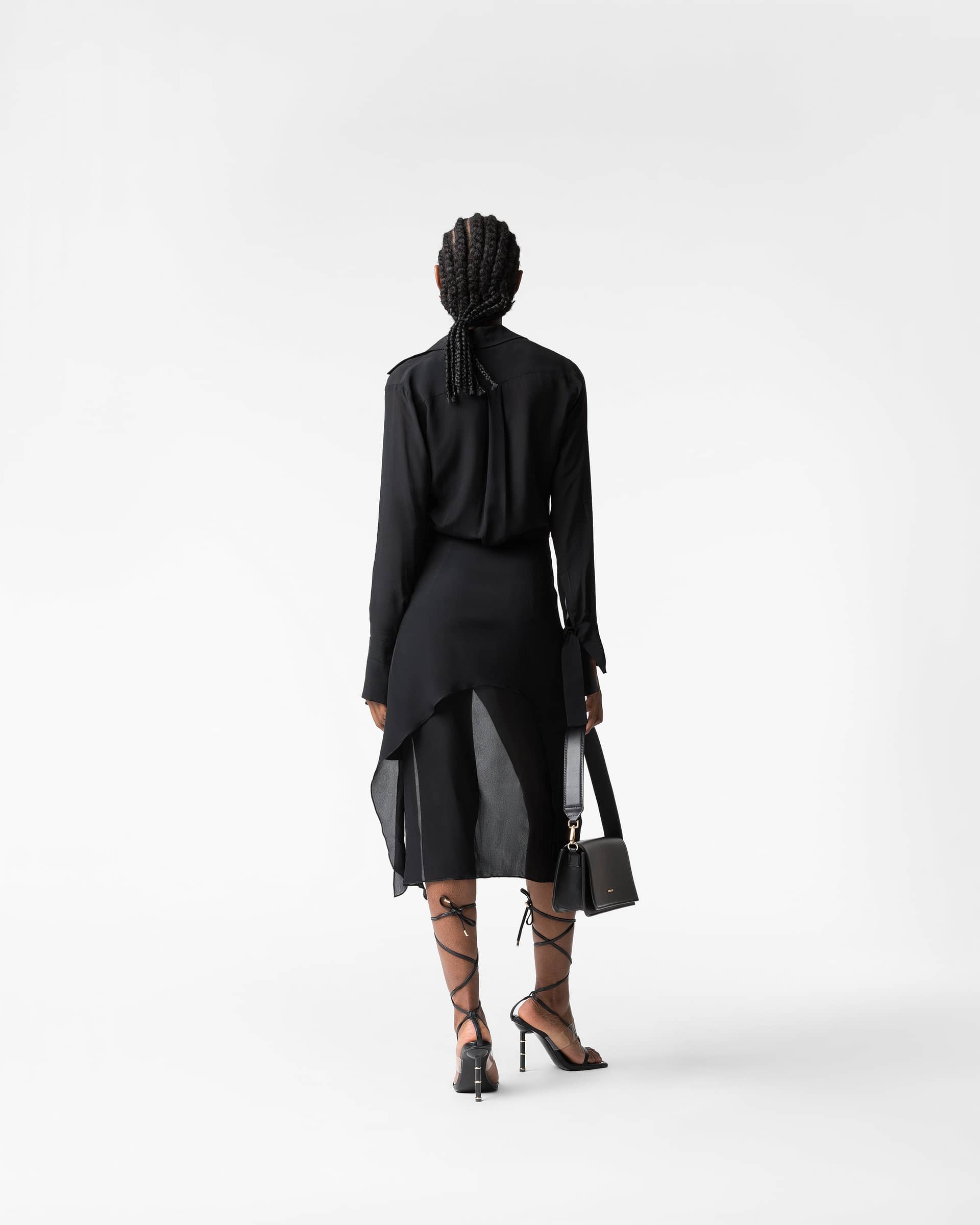 Lilith dress in Black made by DIVALO