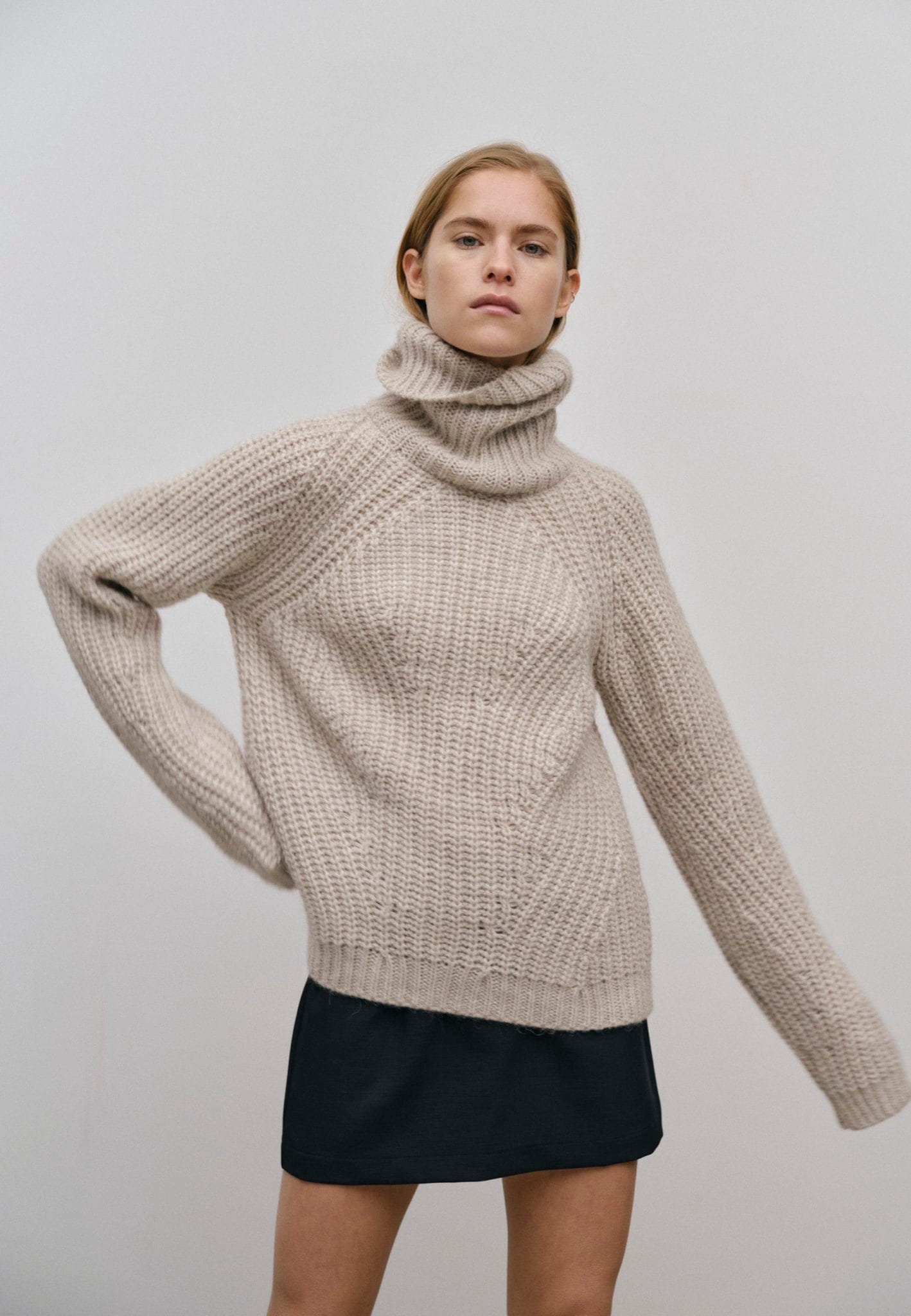 Henny Knit Turtleneck - Ecru made by HERSKIND