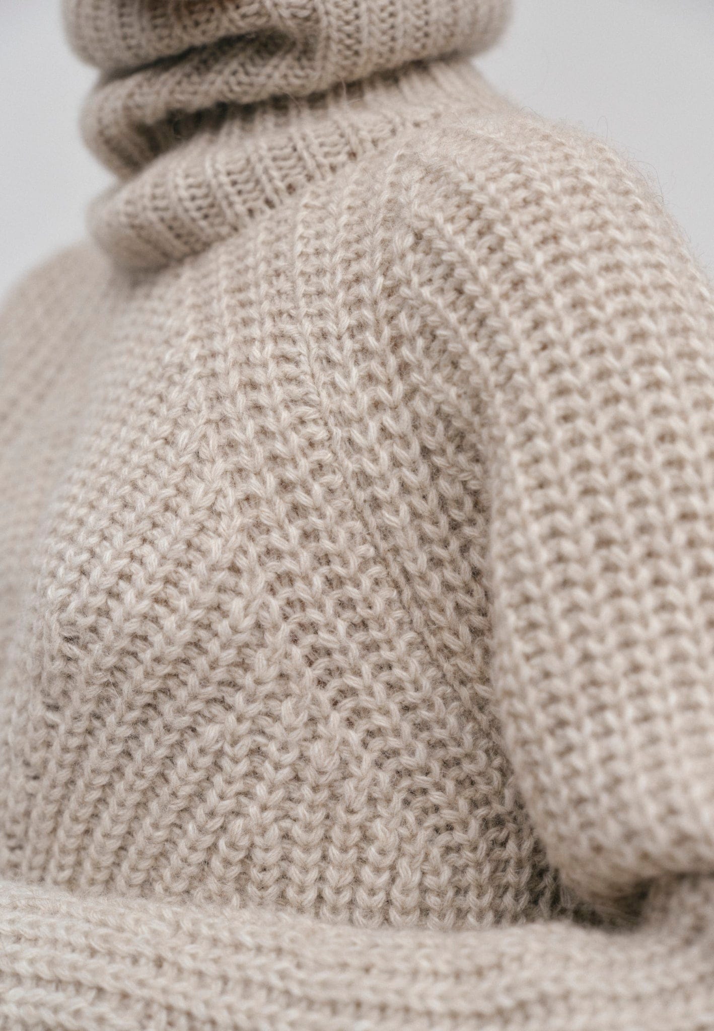 Henny Knit Turtleneck - Ecru made by HERSKIND