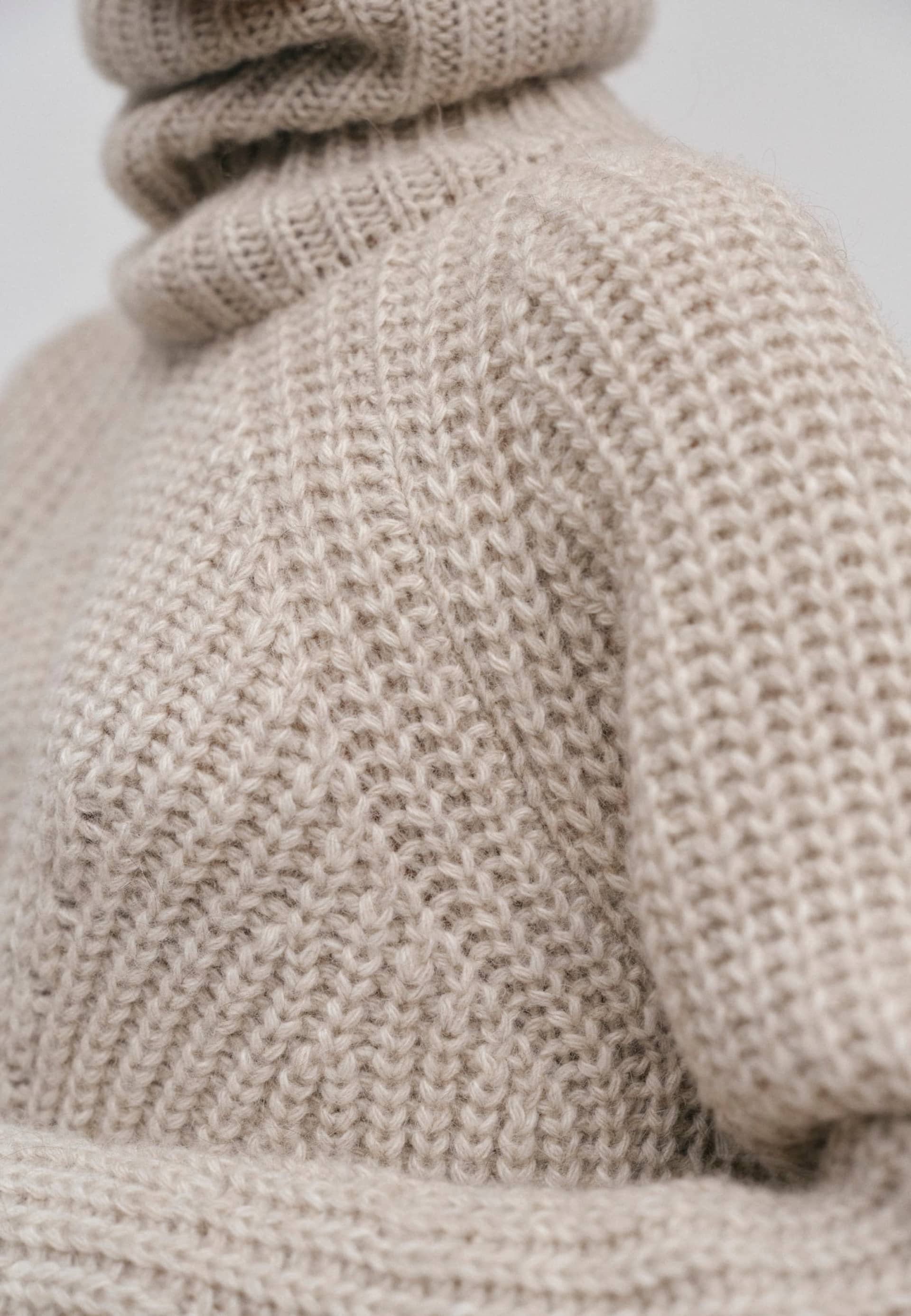 Henny Knit Turtleneck - Ecru made by HERSKIND