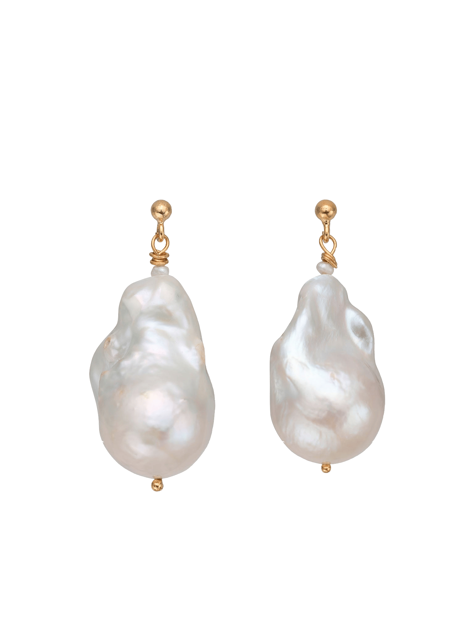 Giséle Baroque Pearl Earrings made by Eva Remenyi