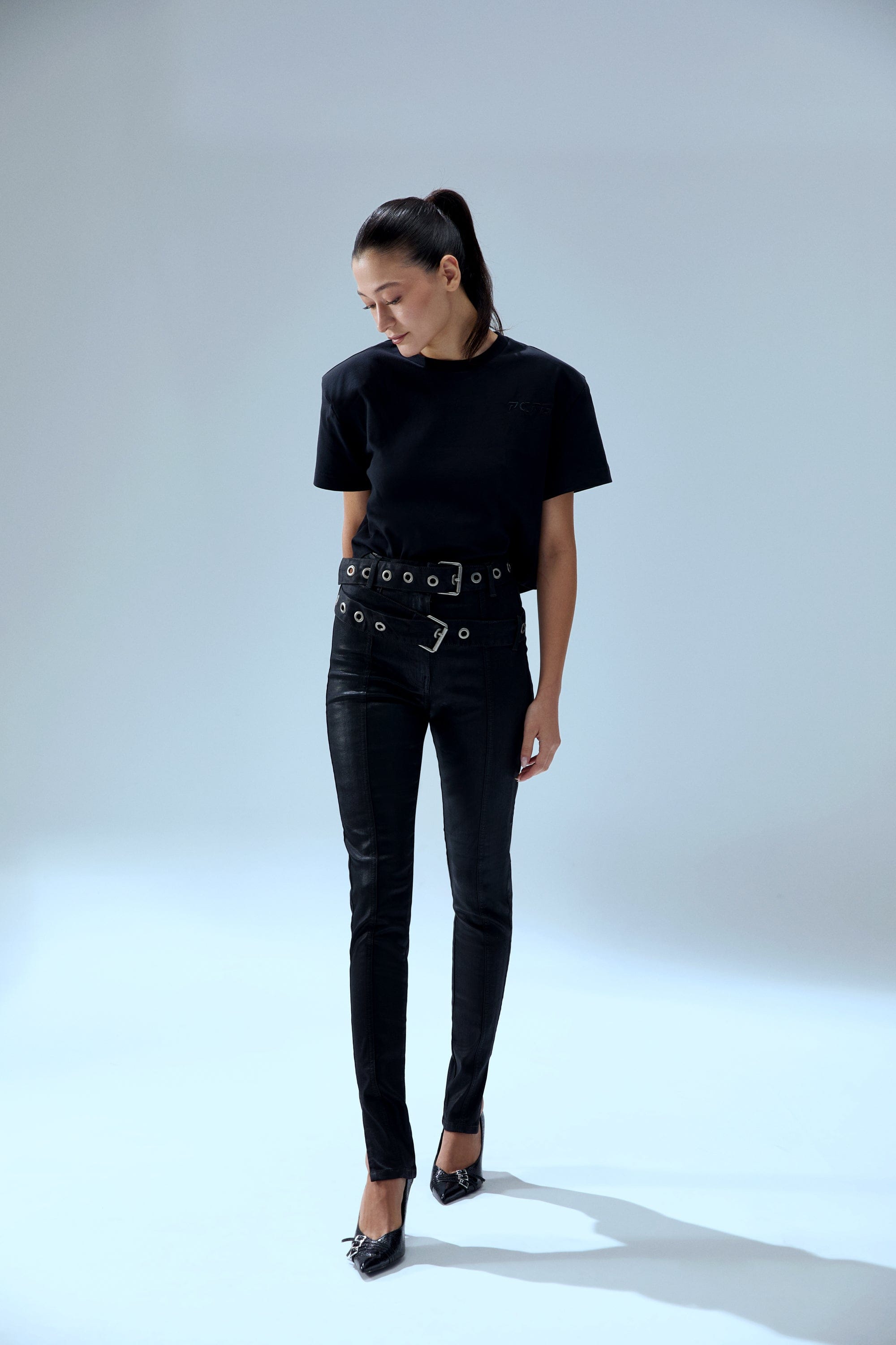 YOUR *ITCH SHOULDER PADDED T-SHIRT - JET BLACK made by PCFG