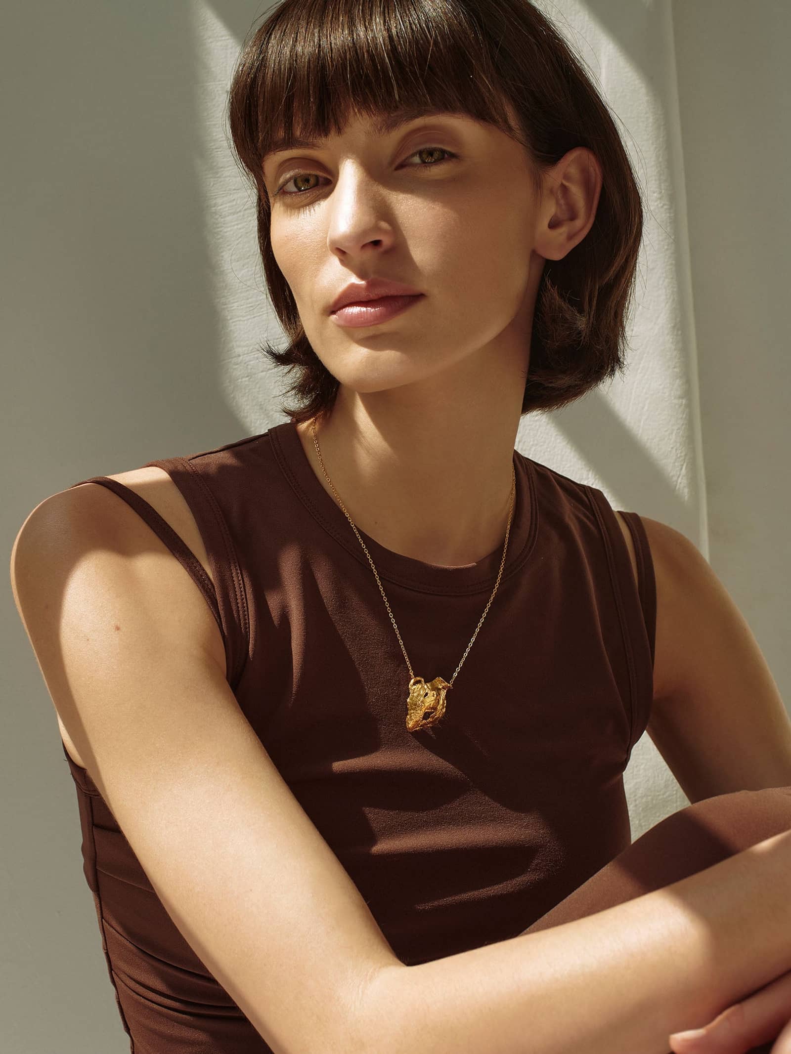 Vacation Small Amphora Necklace Gold in Gold made by Eva Remenyi