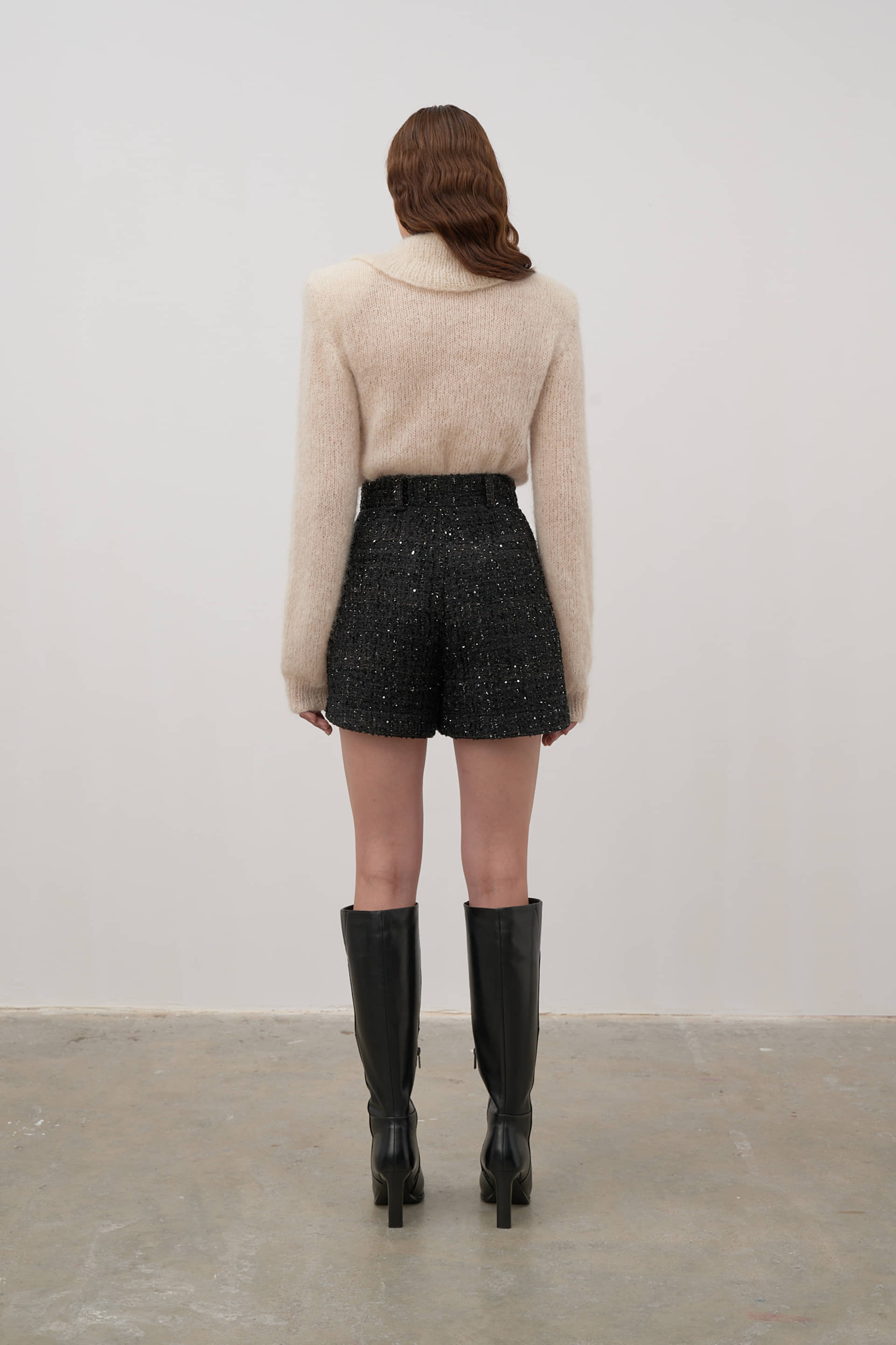 Hand-knitted sweater made by Karen Arcanjo