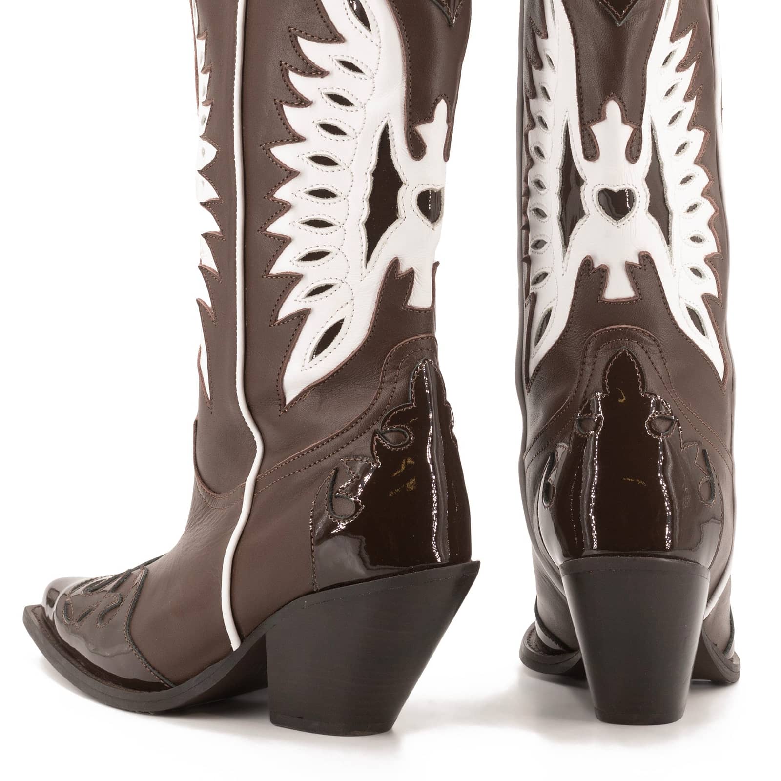 FAR BROWN BOOT made by Toral