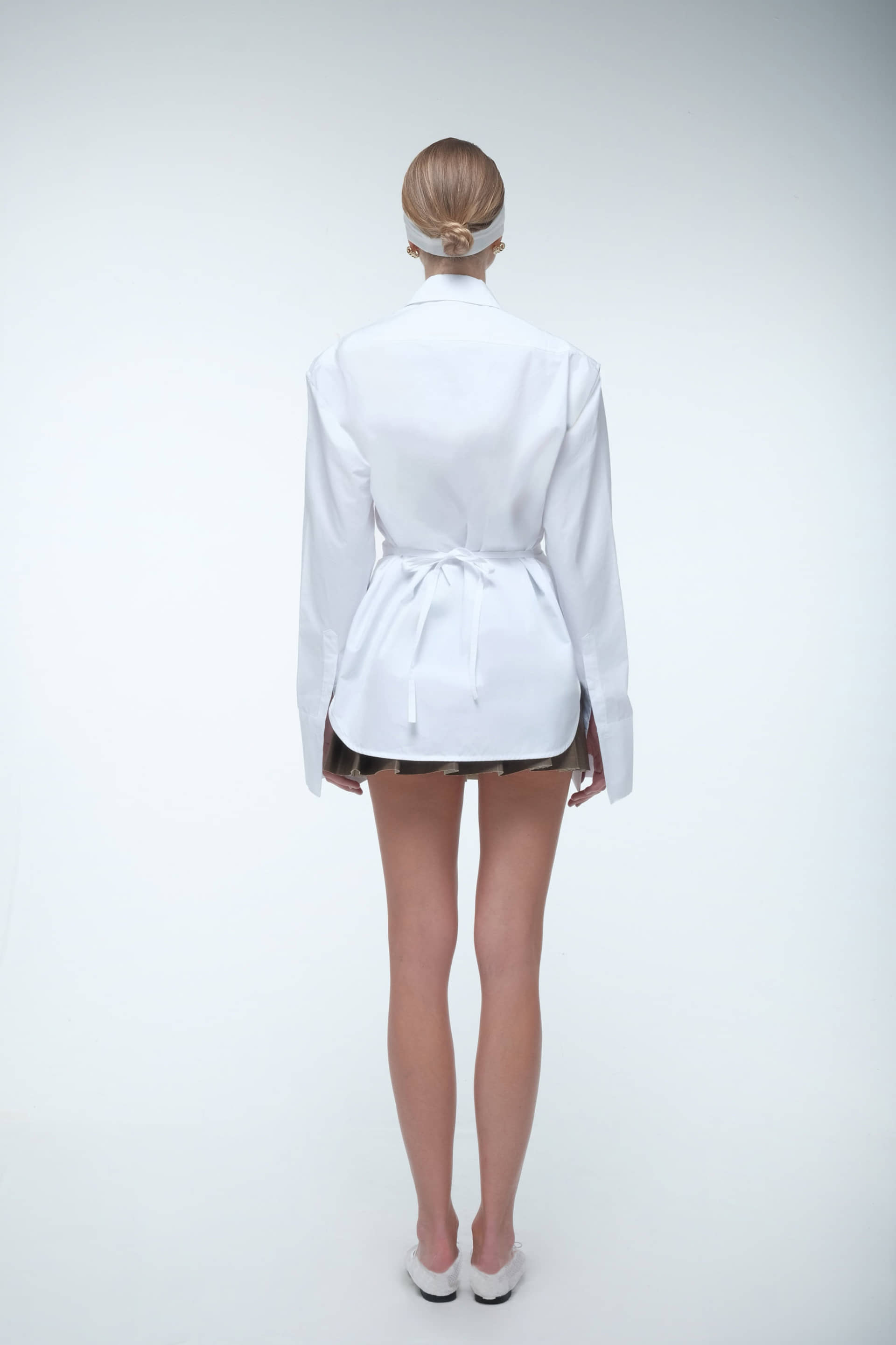 White padded shirt made by AFTERHOURS