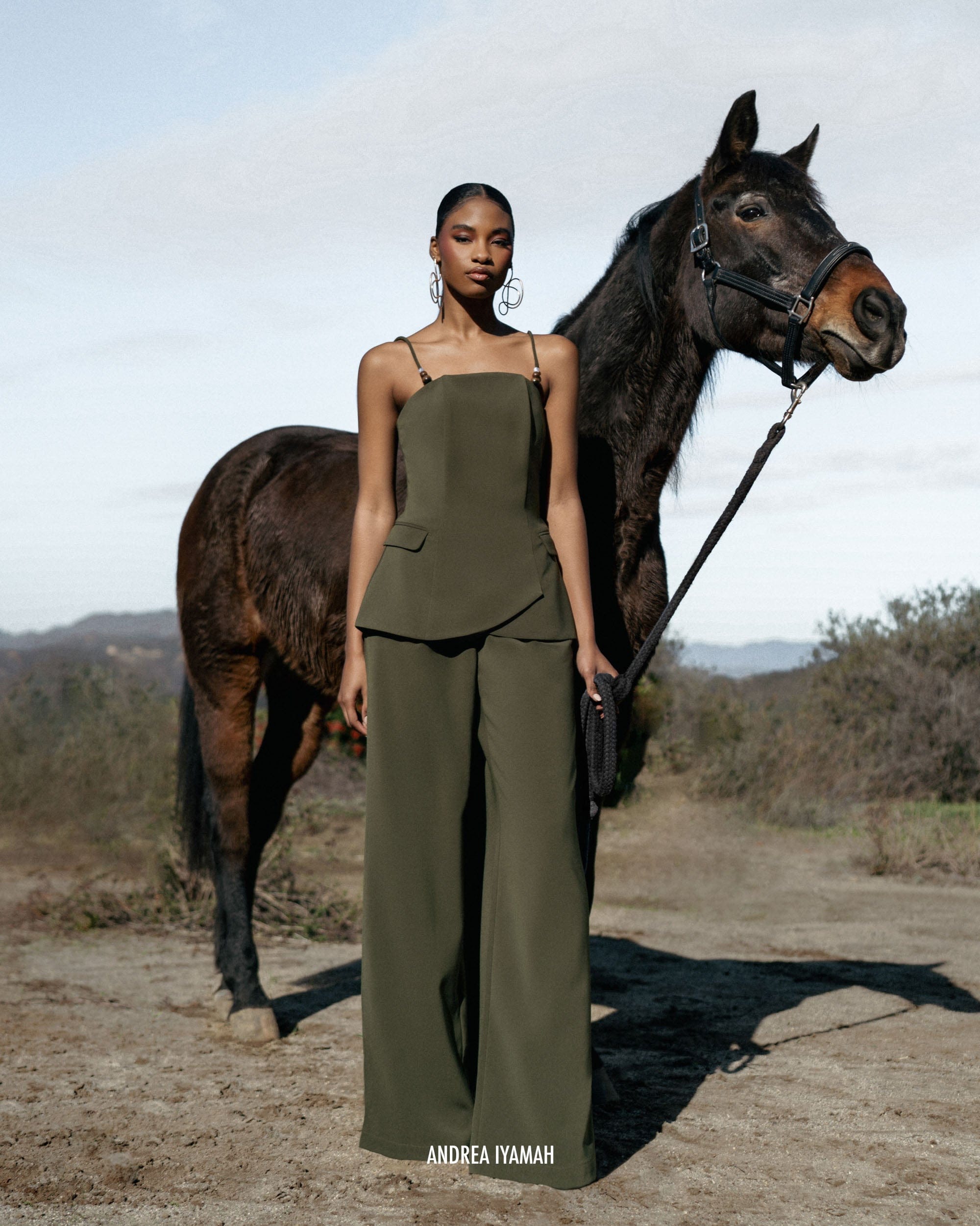 VARU TOP - OLIVE made by Andrea Iyamah