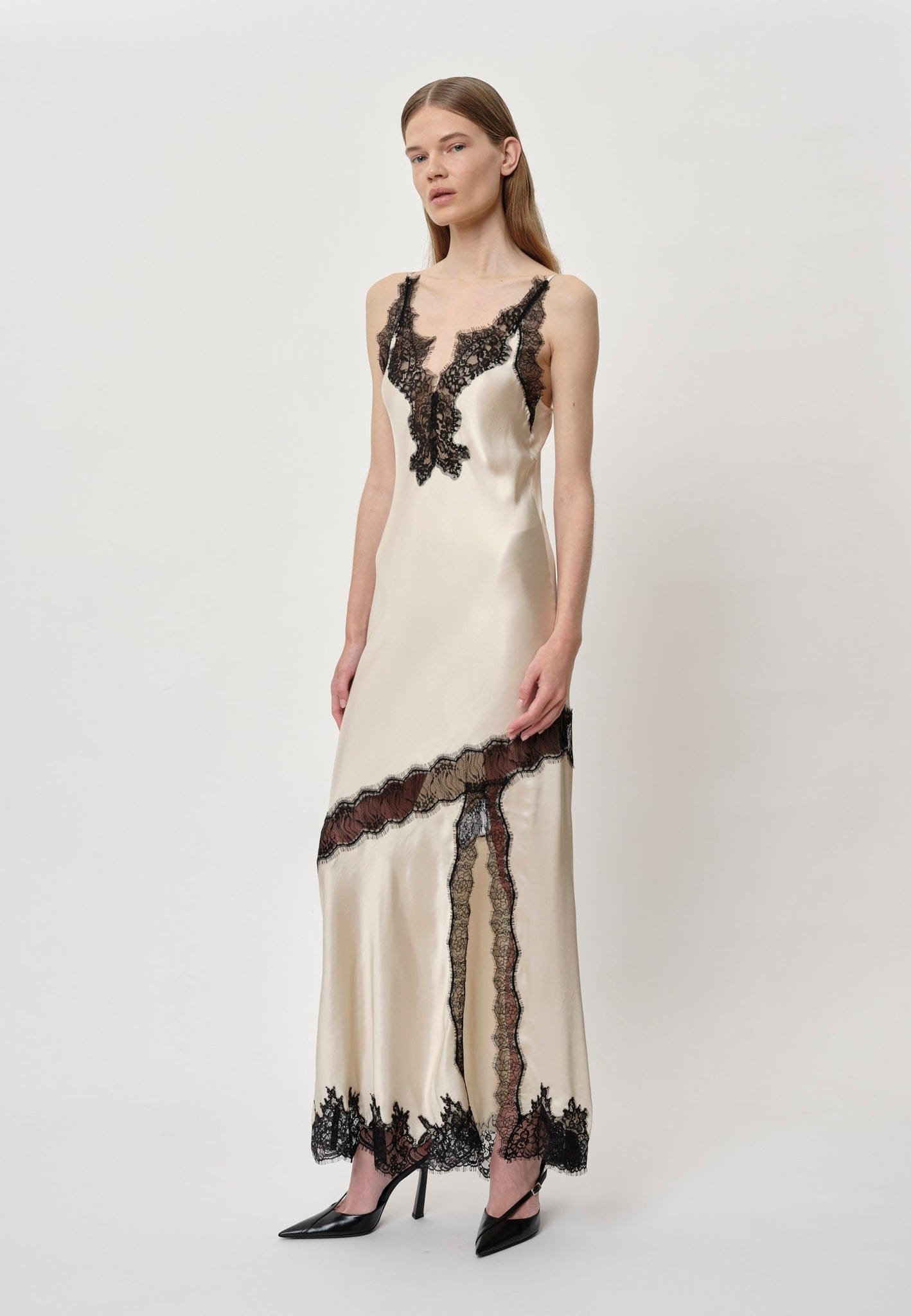 Nelly Dress - Light Asparagus made by HERSKIND