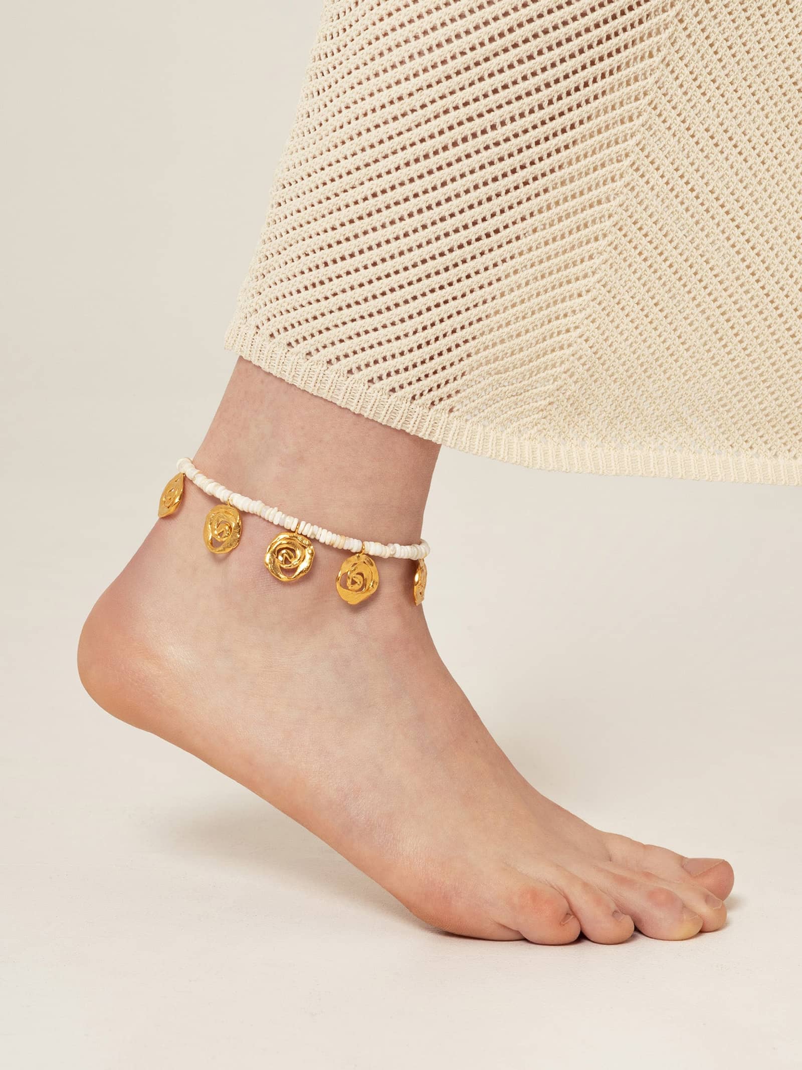 Origin Opal Anklet Gold made by Eva Remenyi