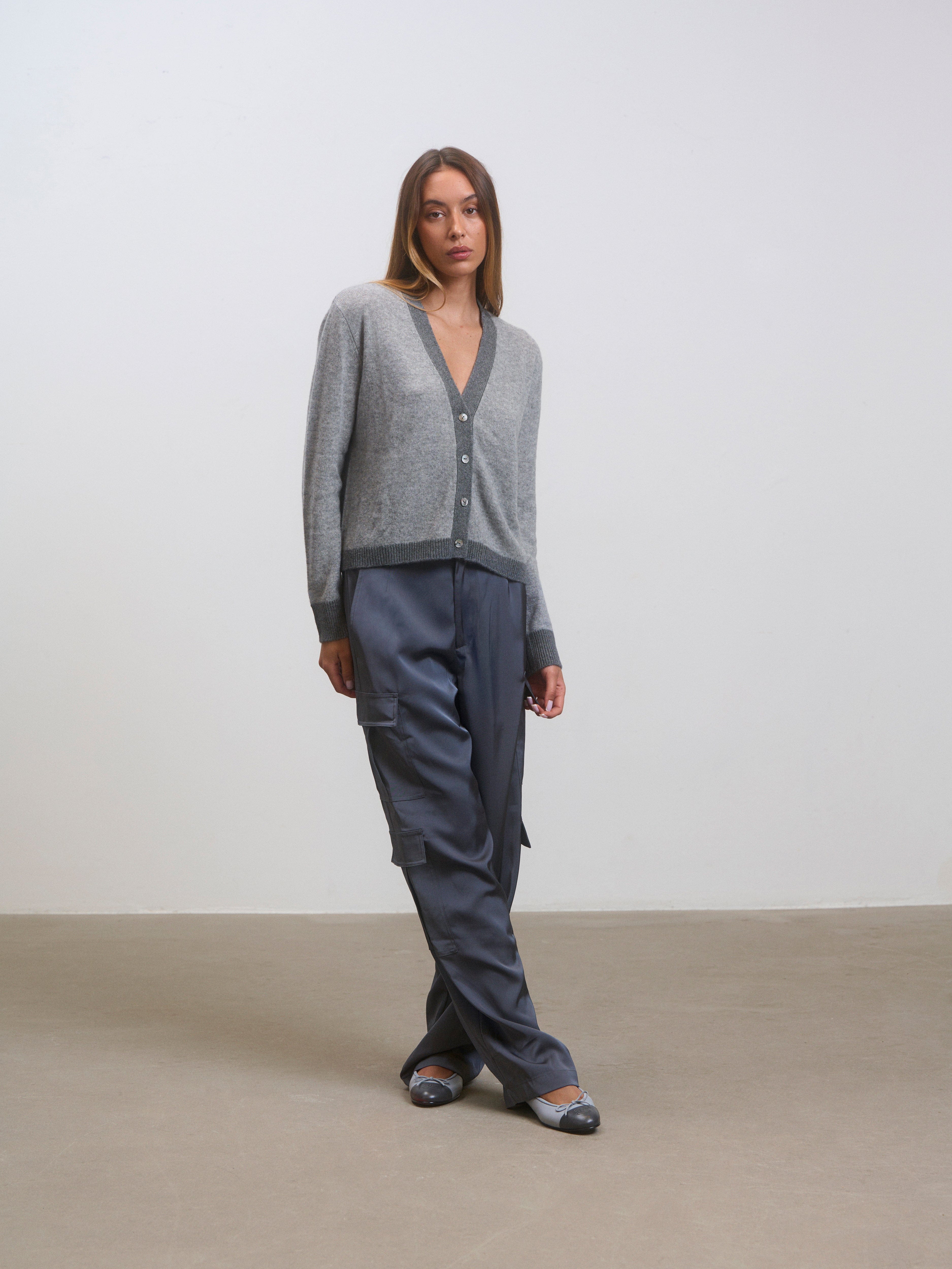 Colourblock Cardigan Grey & Grey made by CLOEYS