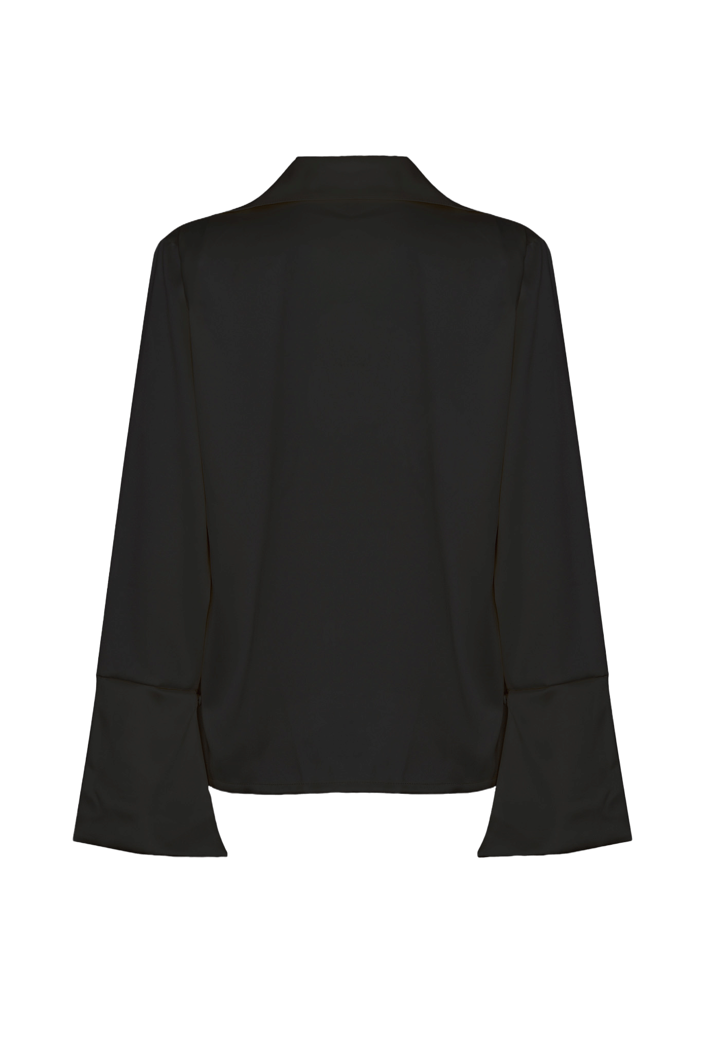 Lirio Shirt in Black made by Camila Sarmiento