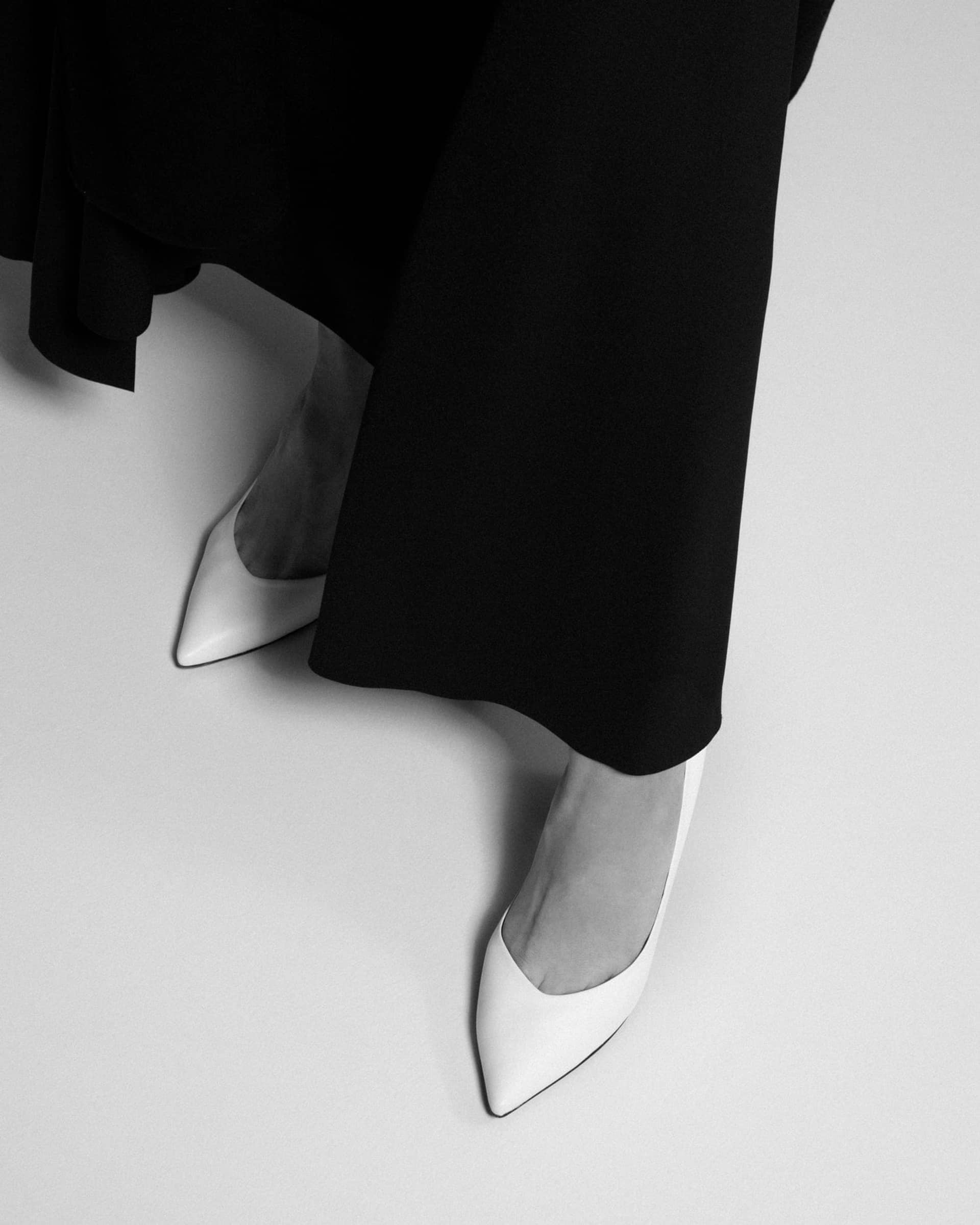 The Perfect Pump - White made by ESSEN