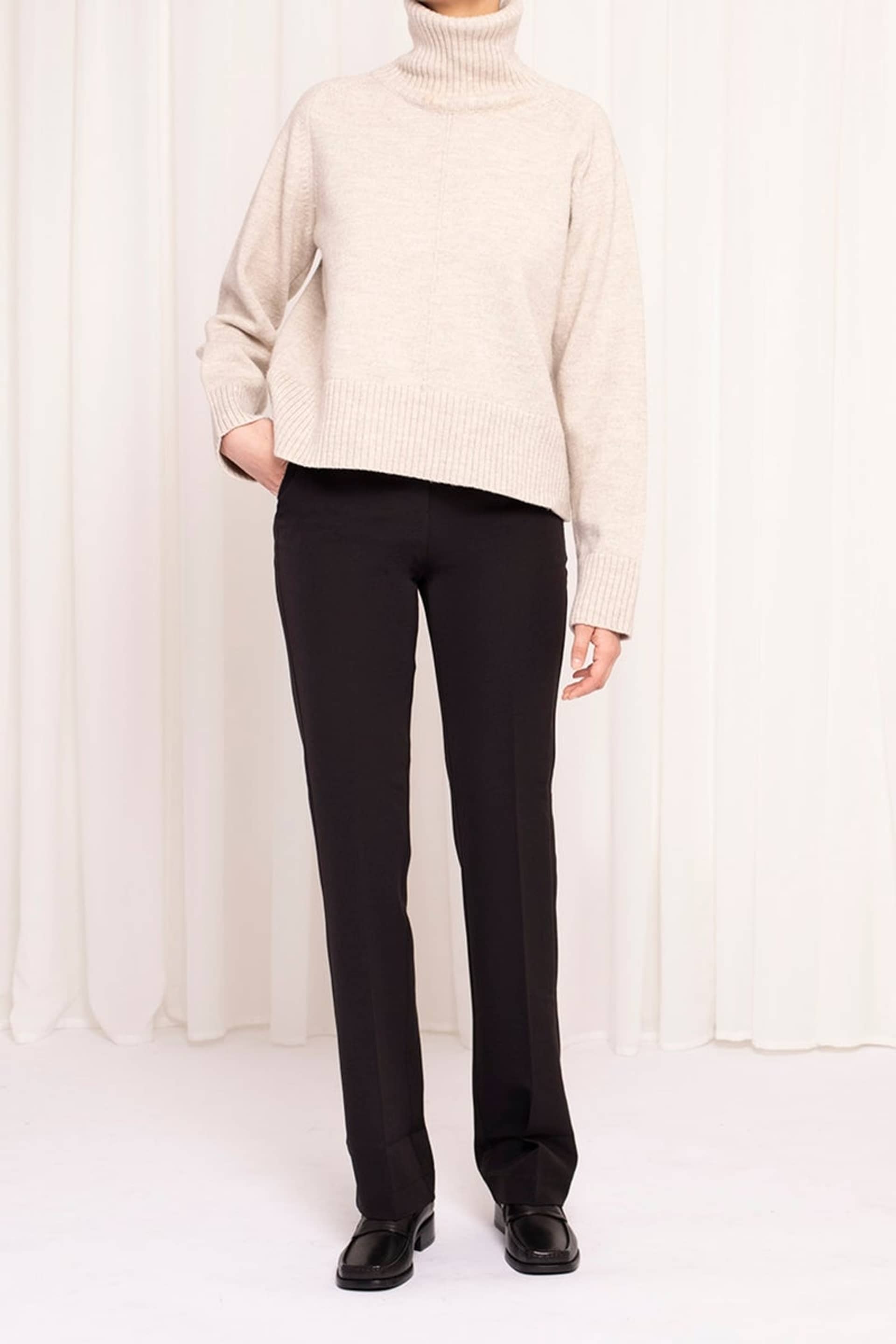 Nanna Pants - Black made by HERSKIND