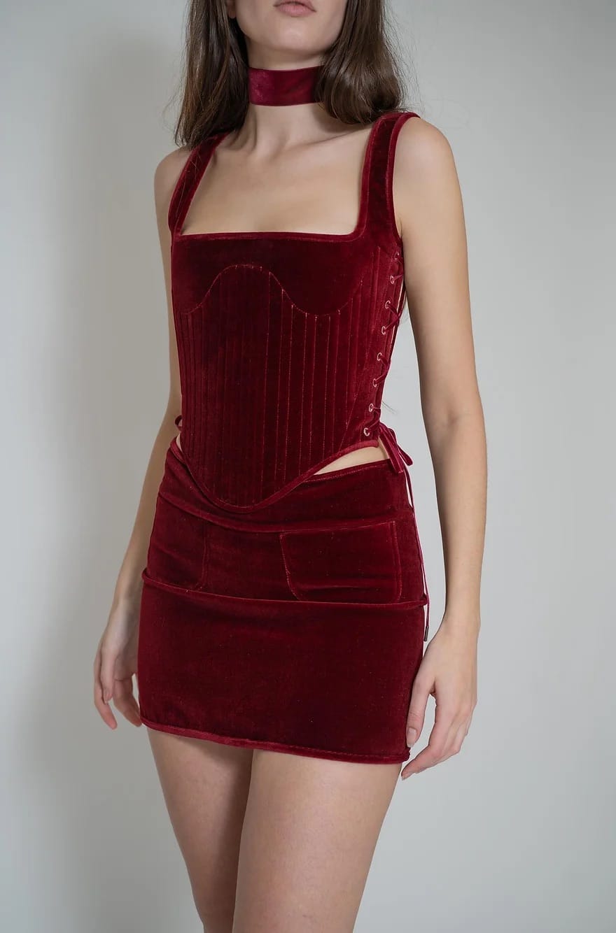 CARMINE ELIZABETHAN made by Alice Pons Milano