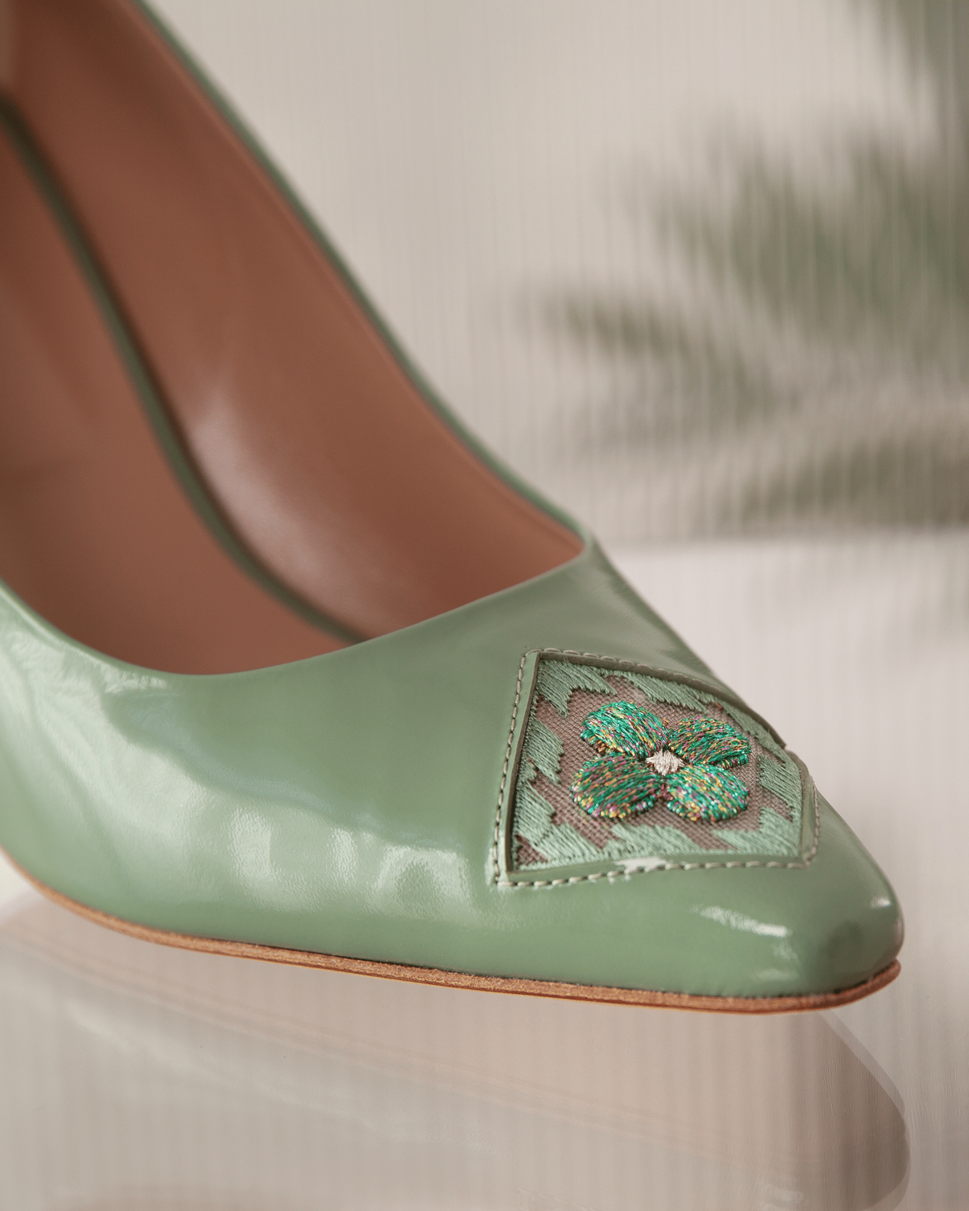 Fiorellini Pump in Semi-Patent Leather 85 Sea Green in Green made by ATANA