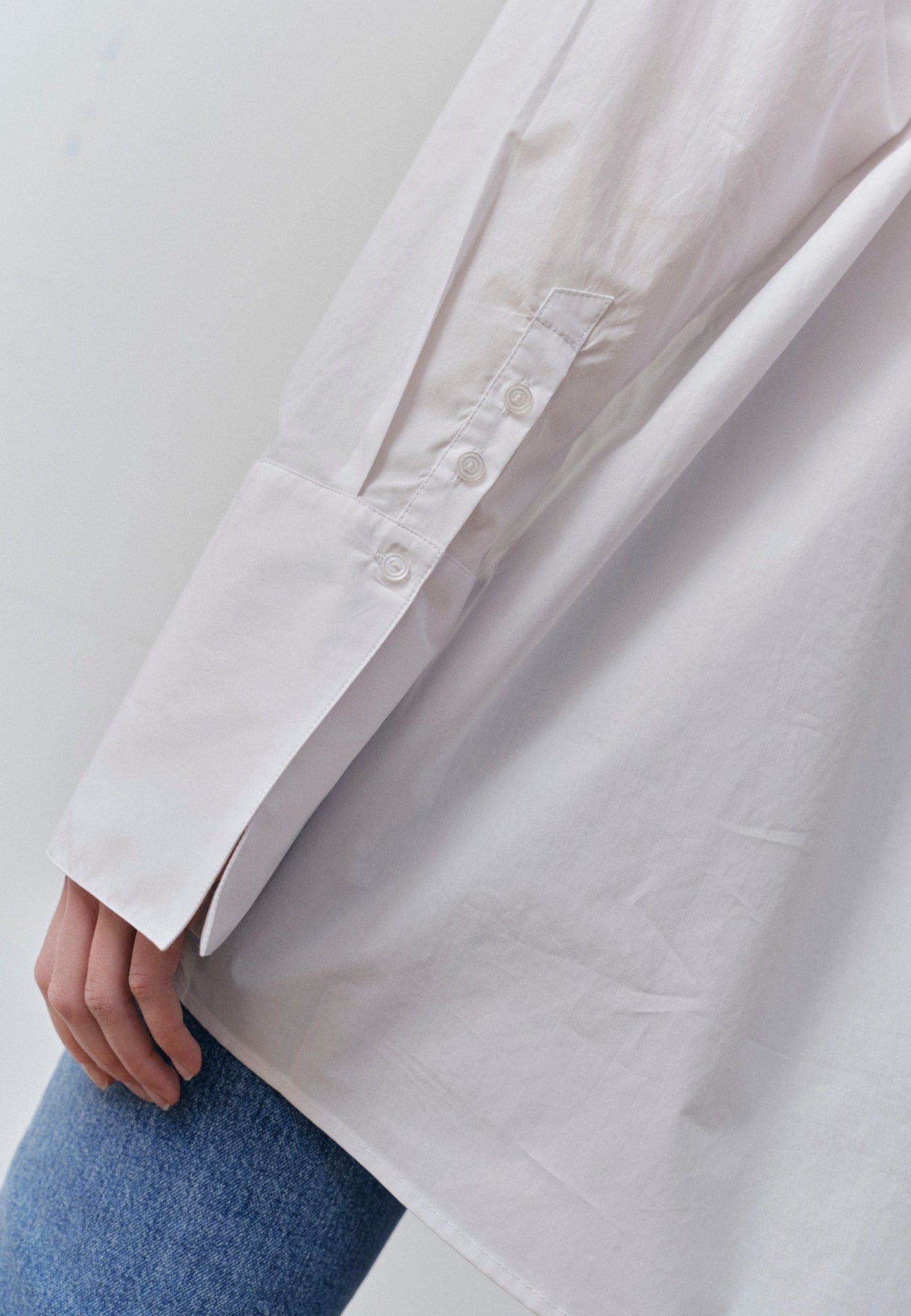 Henrich Shirt - White made by HERSKIND