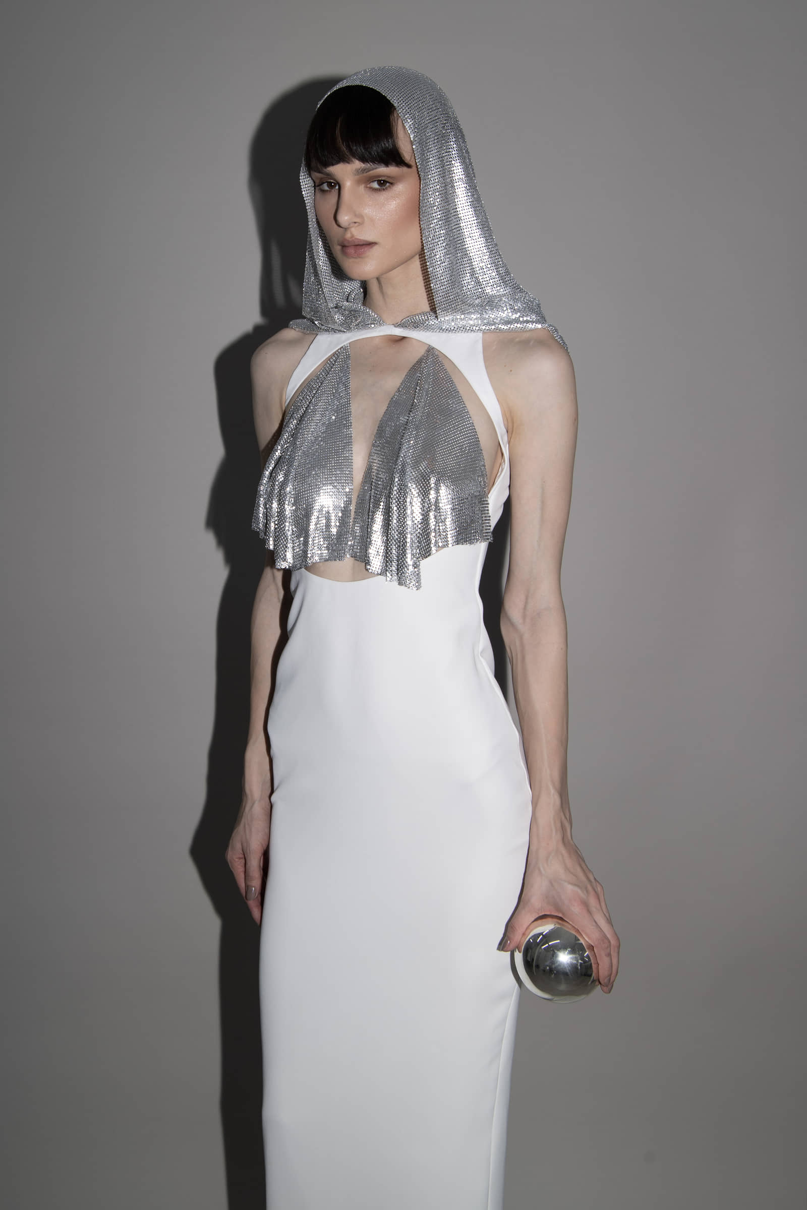 metallic hooded gown in White made by Vestiaire d'un Oiseau Libre
