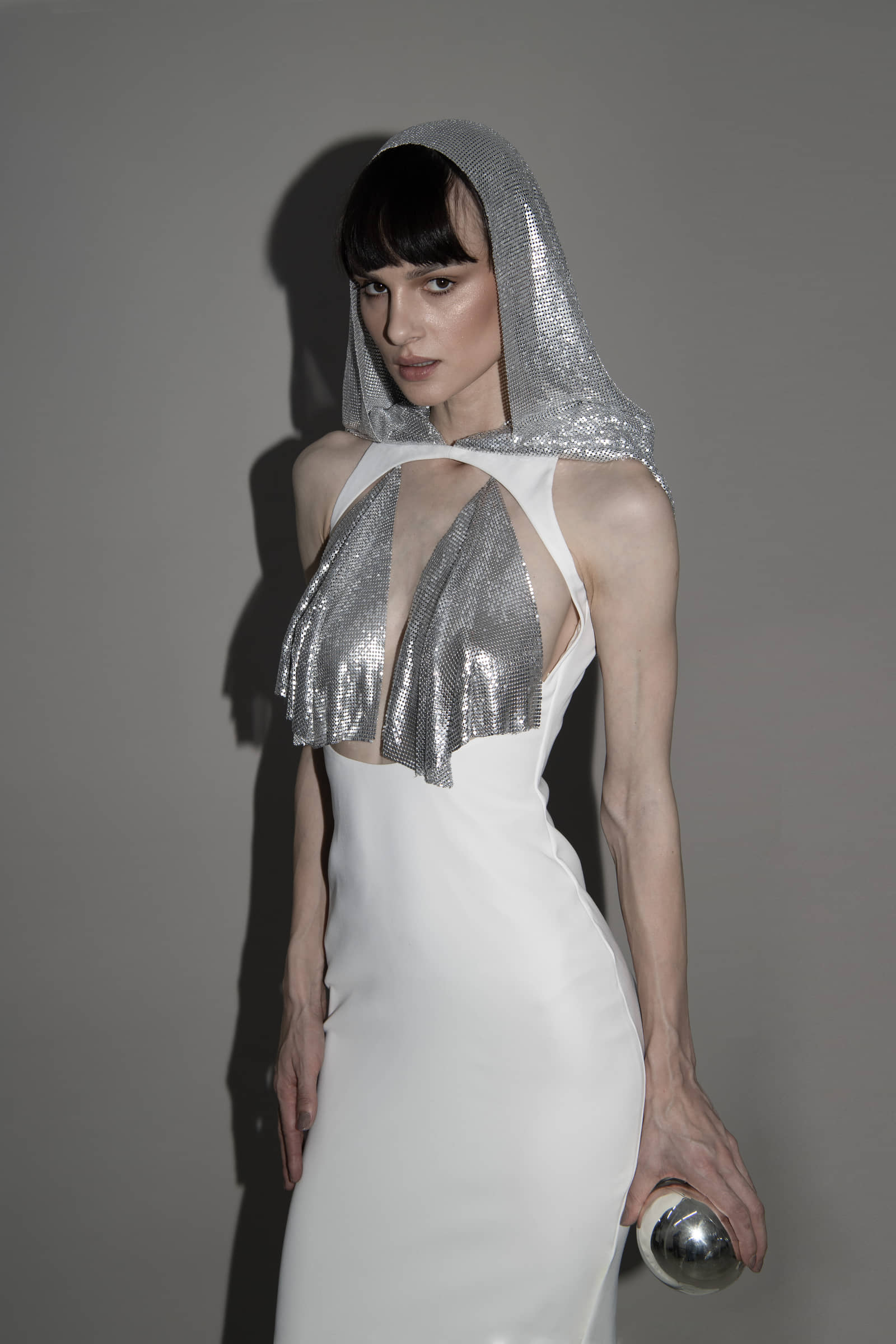 metallic hooded gown in White made by Vestiaire d'un Oiseau Libre