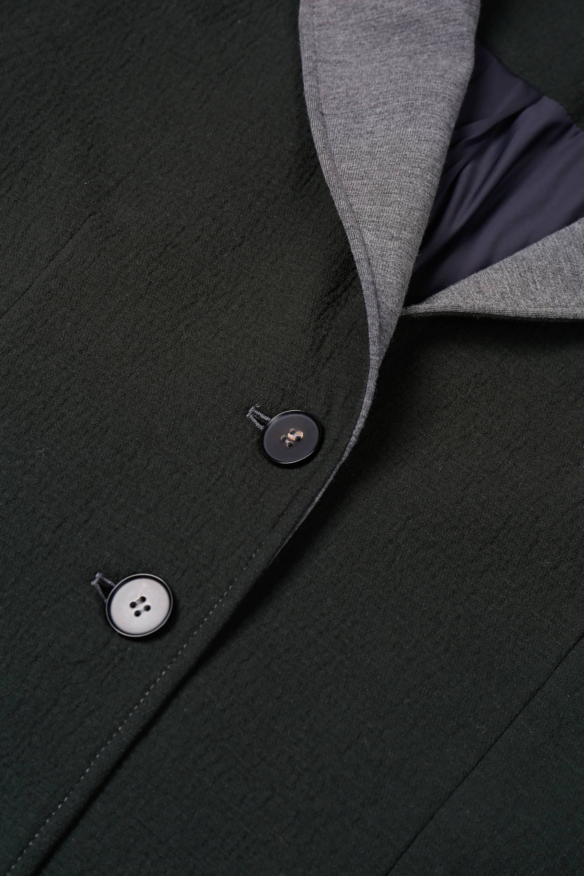 LONG COAT WITH CONTRAST COLLAR IN BLACK made by YIBRI