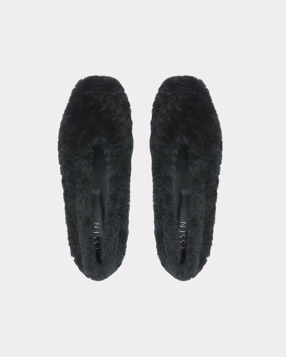 The Foundation Flat - Black Shearling made by ESSEN