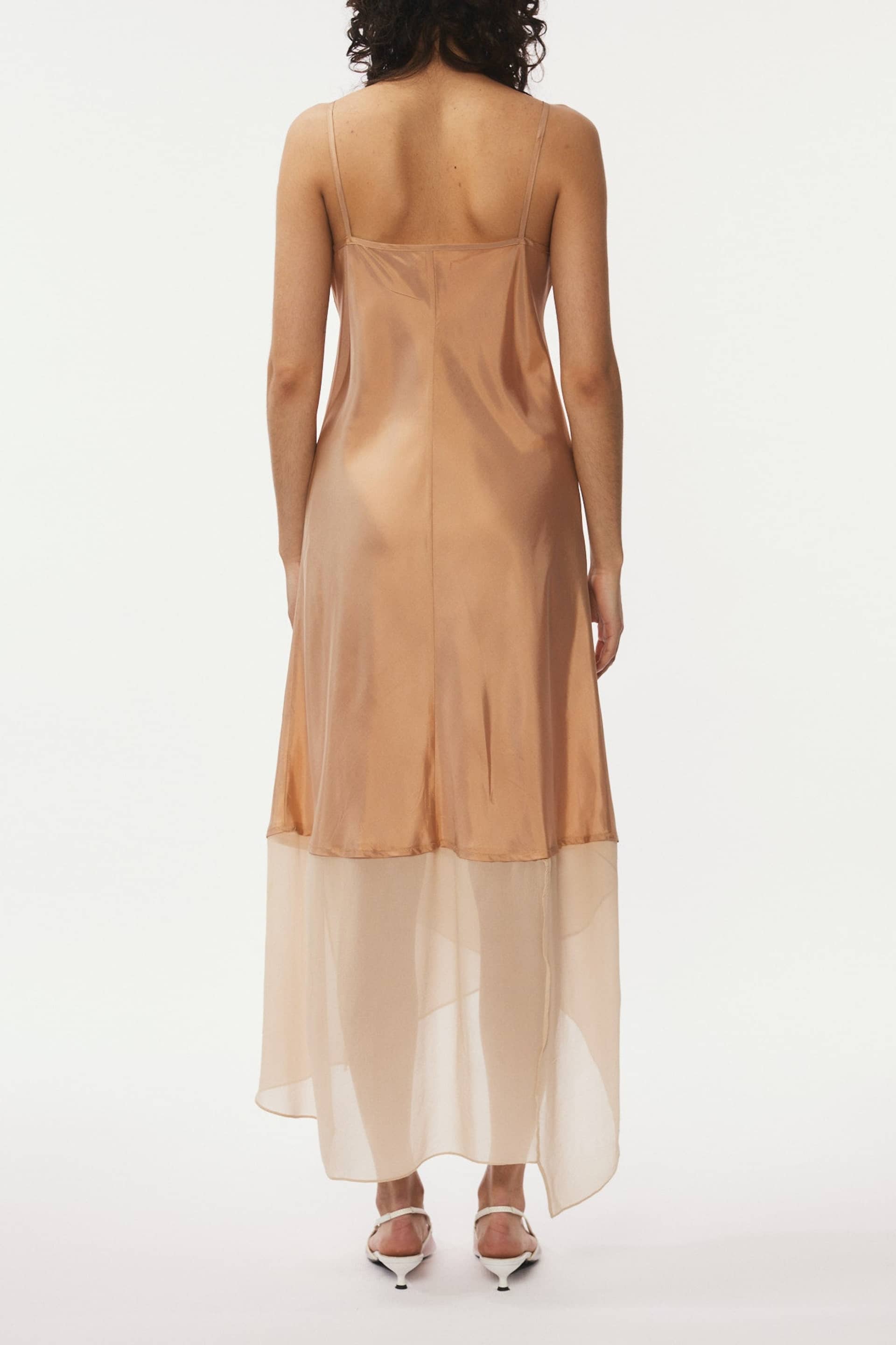 Strap Dress Elongated - Beige made by Gemme Collective
