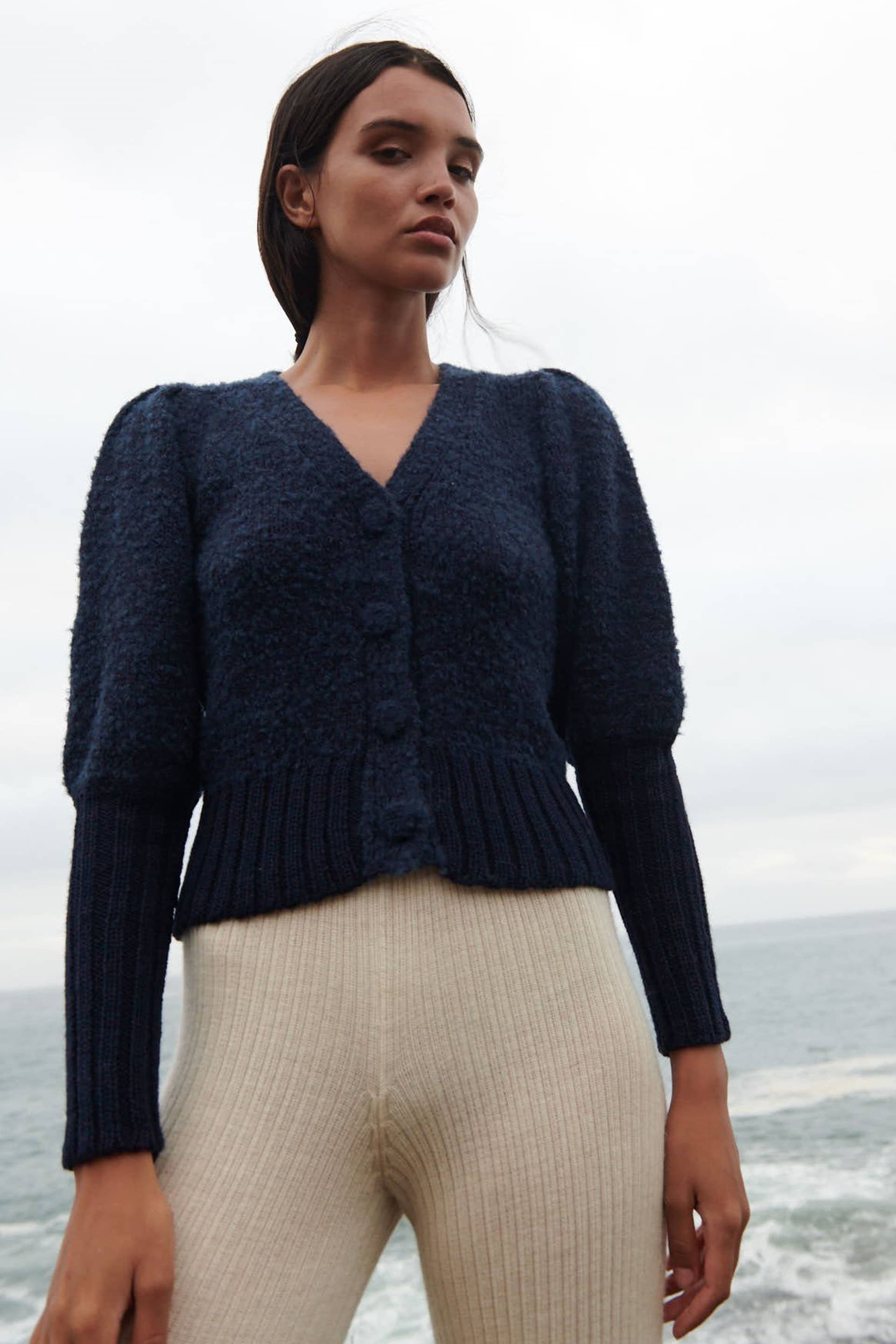 MORINGA Cardigan made by AYNI