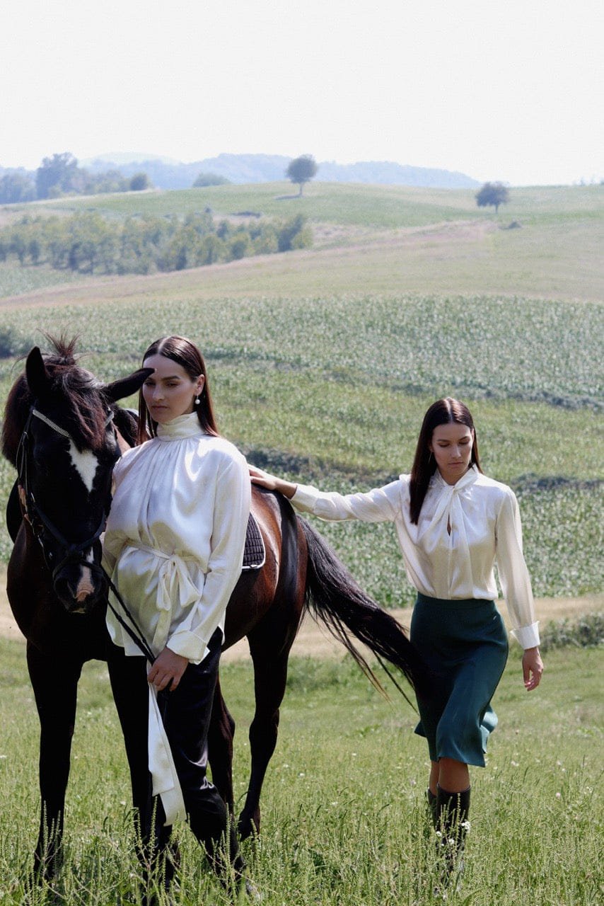 Twist Blouse Denni Silk Ivory made by Vesna W