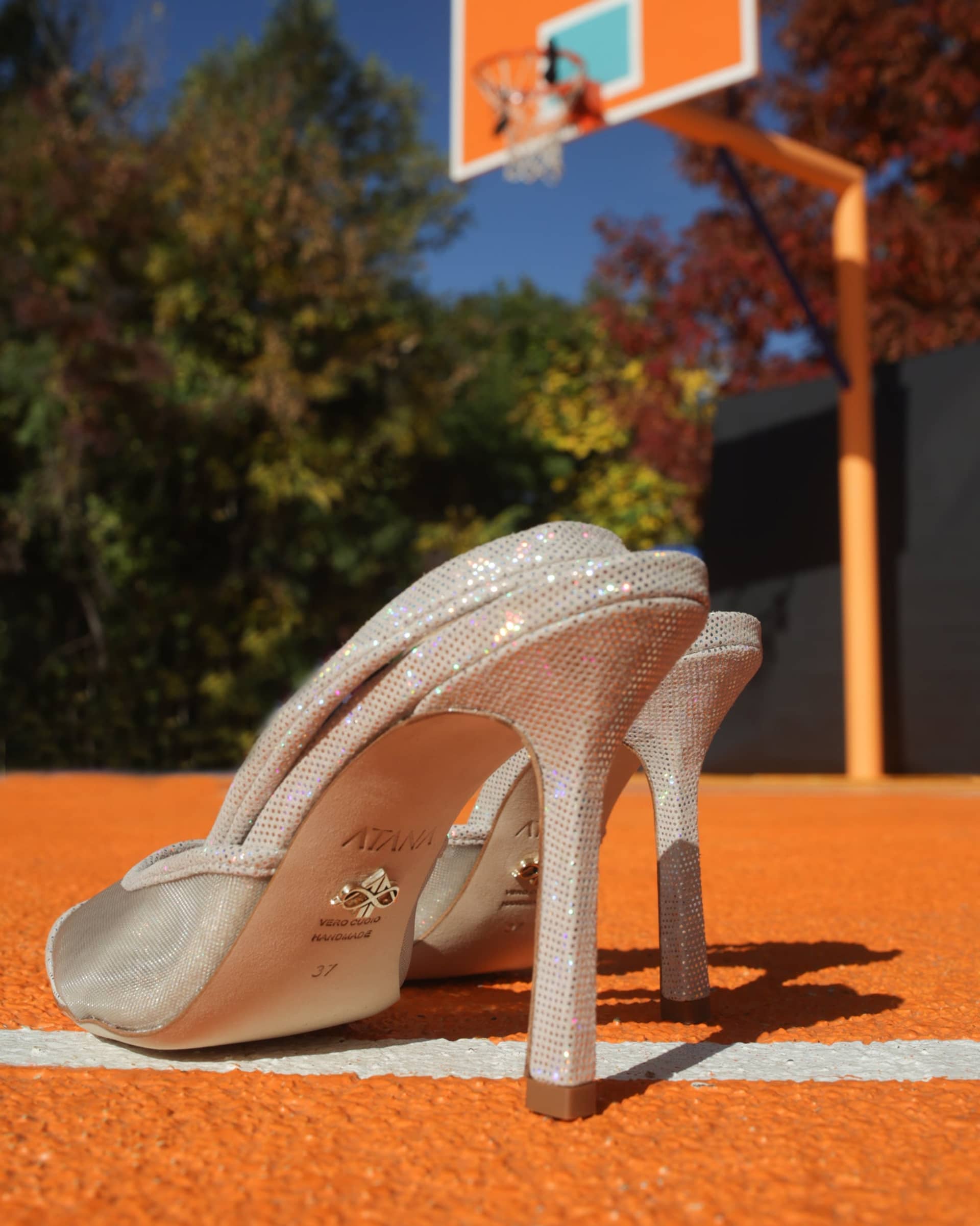 Mesh Sling 95 Disco Suede in Silver made by ATANA