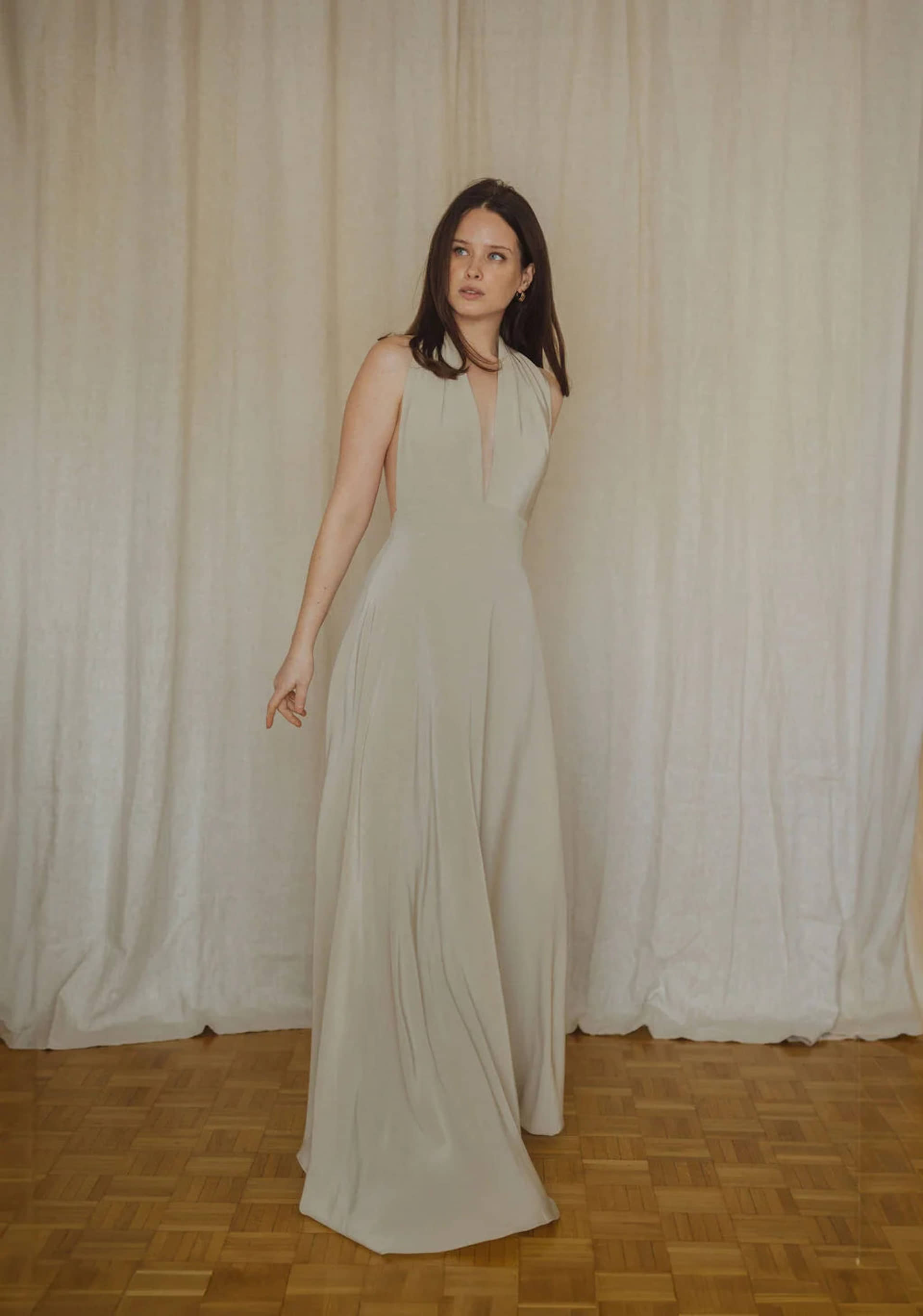 Silk backless dress - Charming beige made by MORACÉE