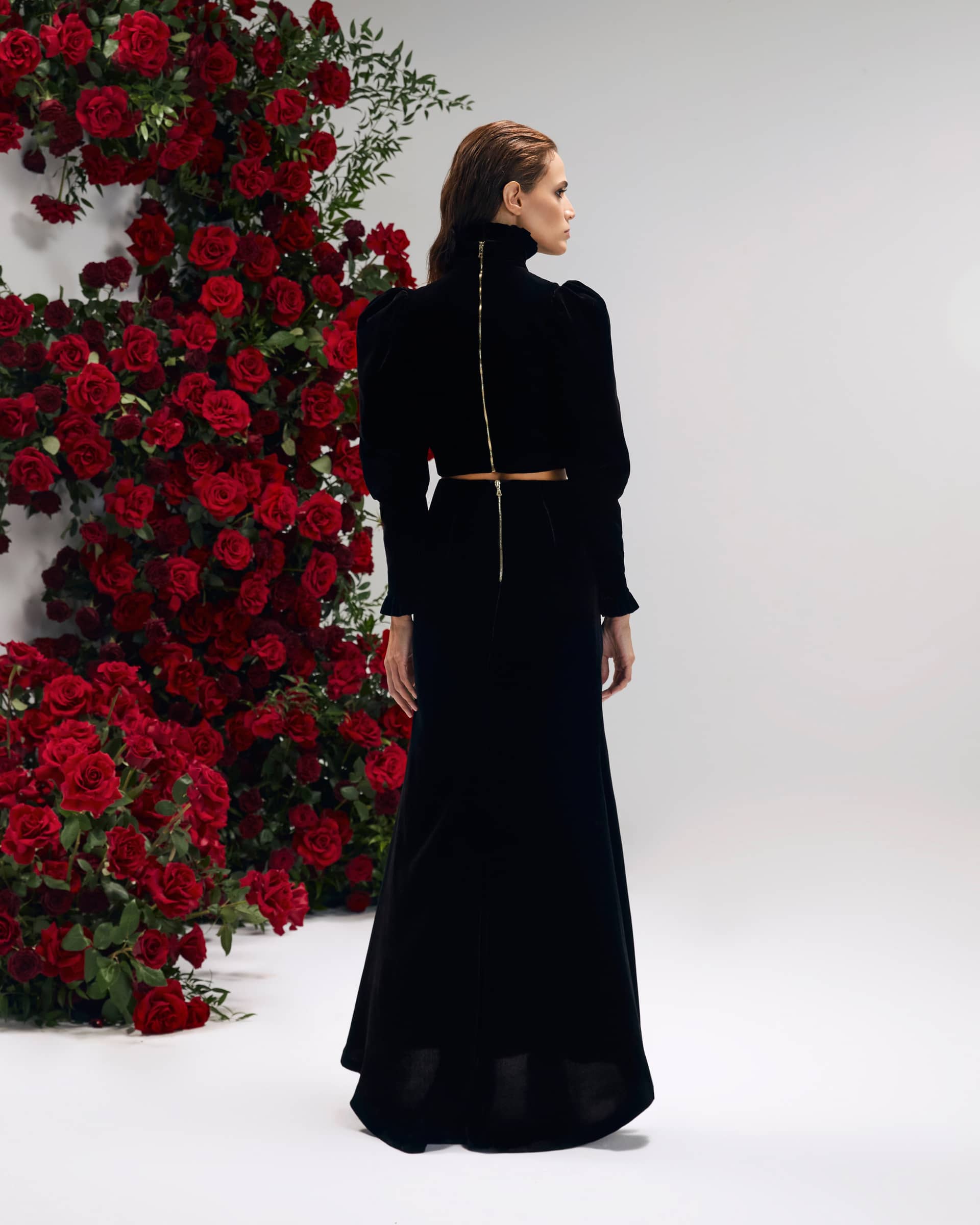 Rose Top Noir made by YVON