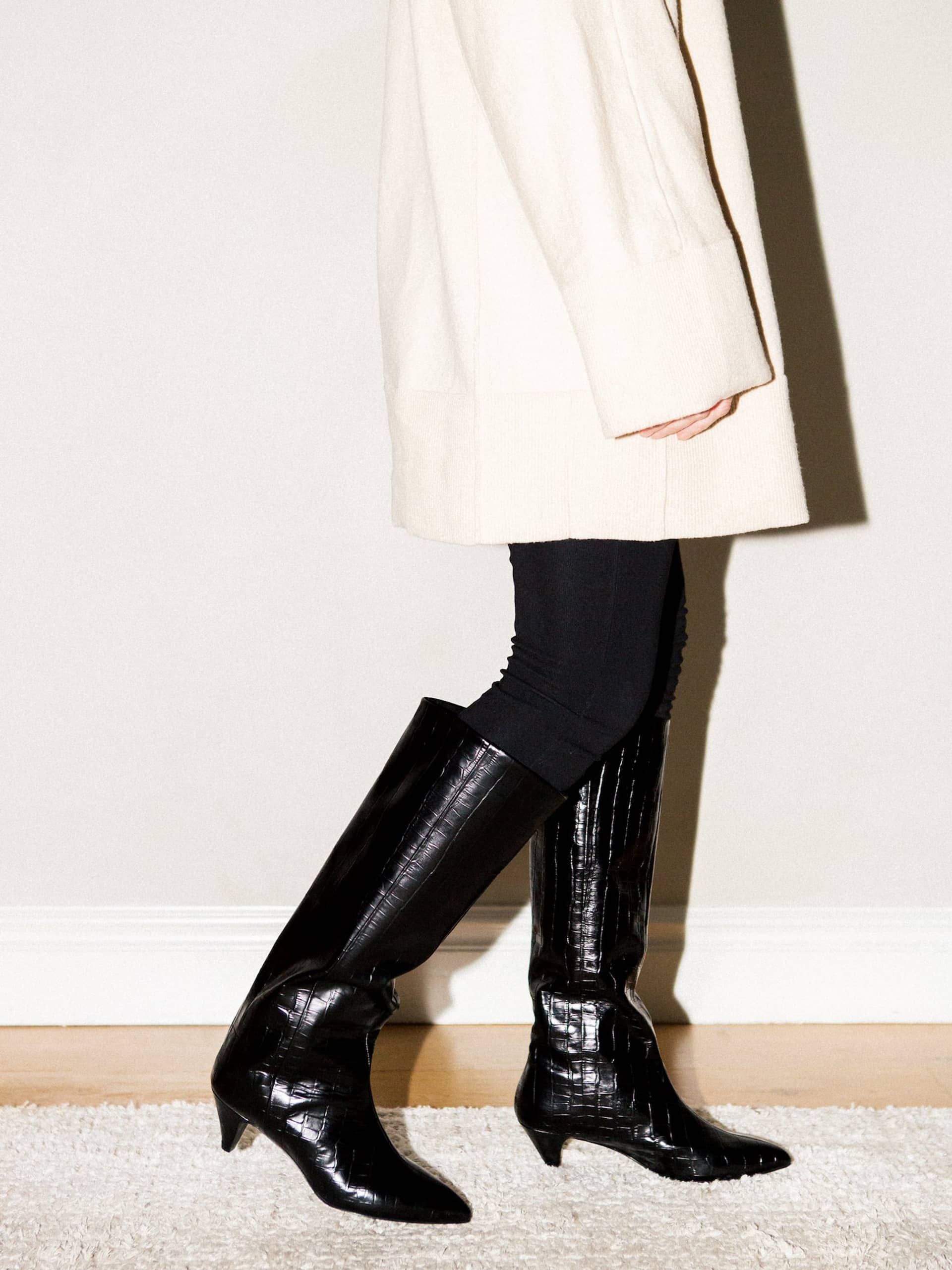 THE VANESSA TALL BLACK CROC made by Blankens