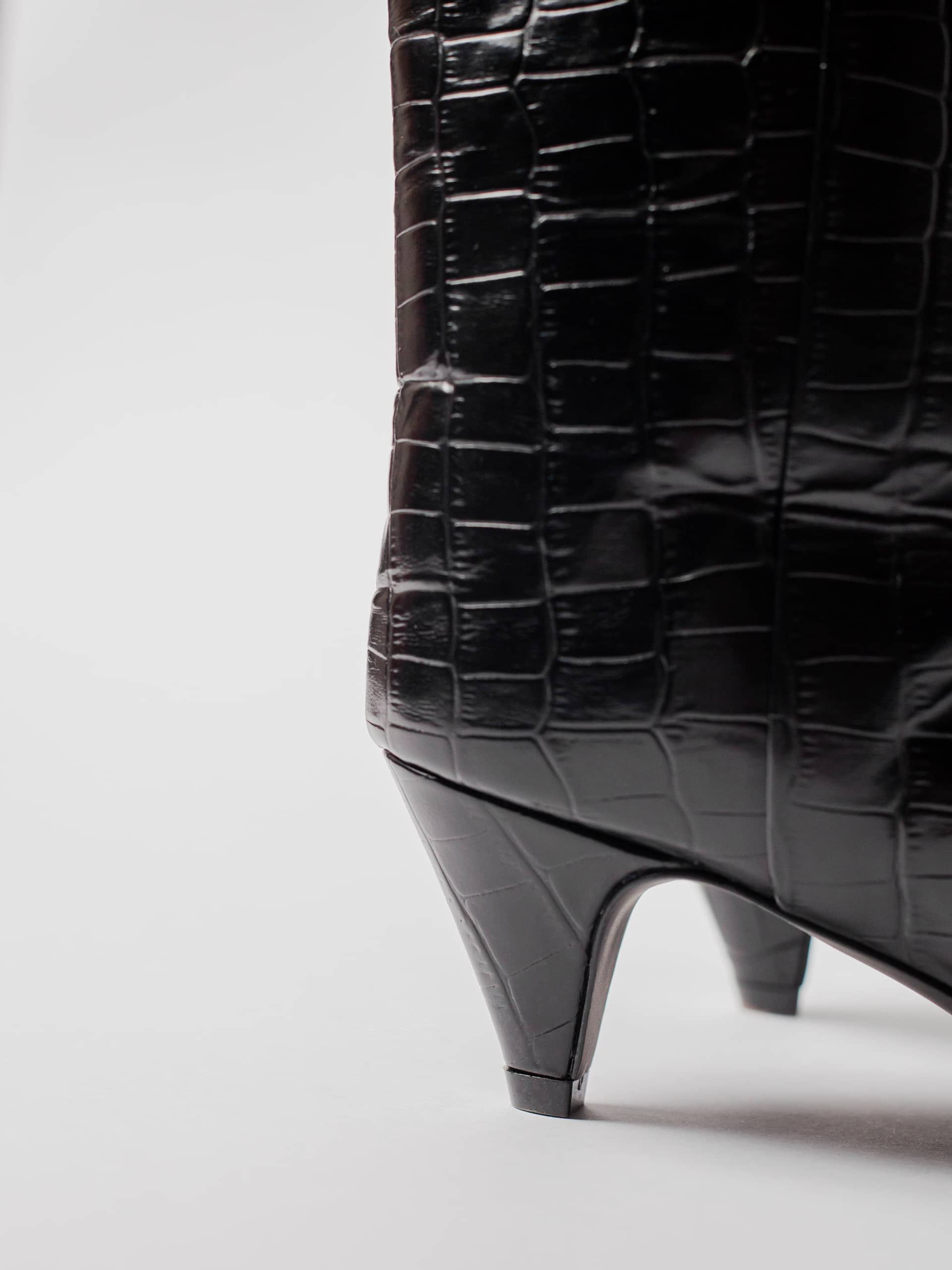 THE VANESSA TALL BLACK CROC made by Blankens