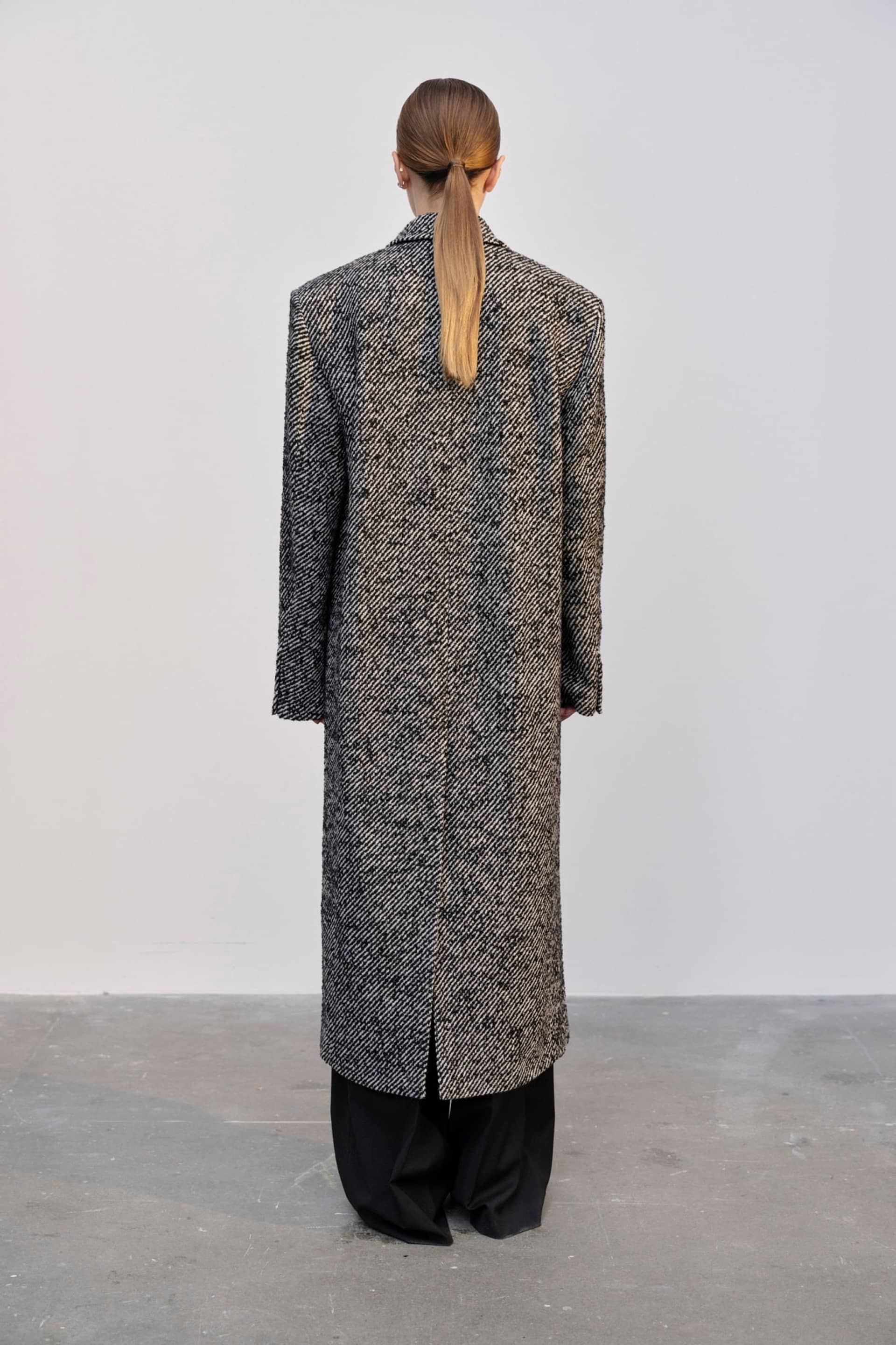 Butter Coat - Salt & Peber made by HERSKIND