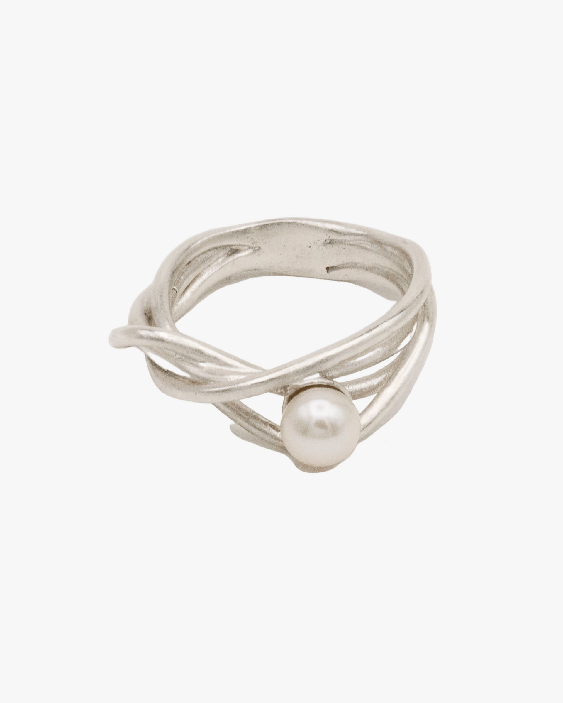 PEROLA LIANA RING SILVER made by Carolina De Barros