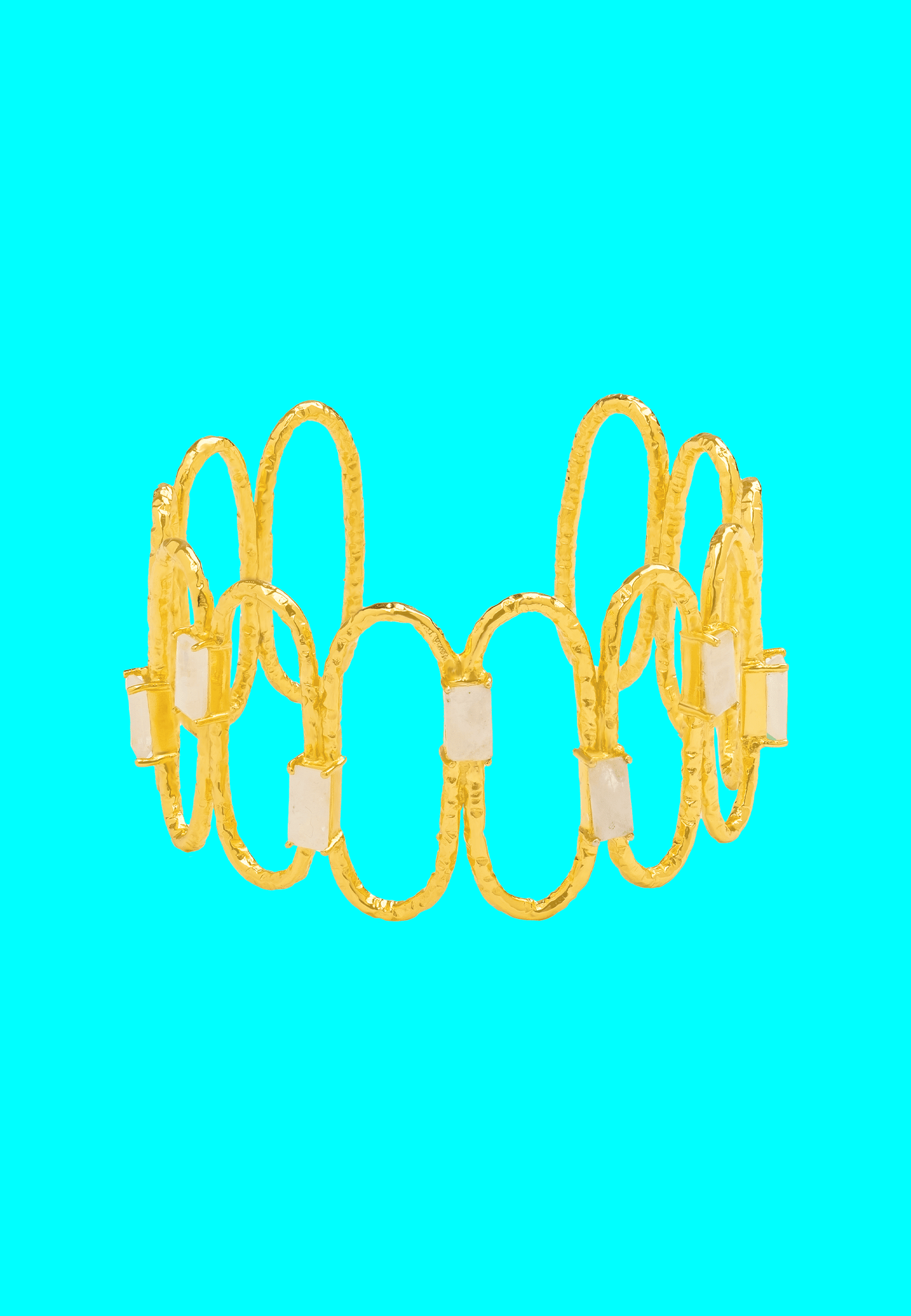 Brazalete Rinaldi Dorado made by Lavani Jewels