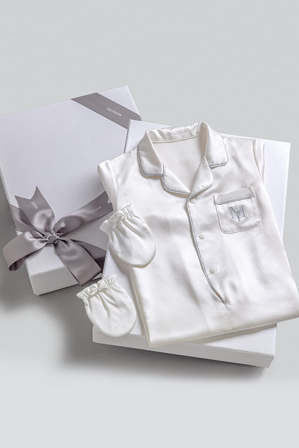 Signature Newborn Gift Box made by MANITO