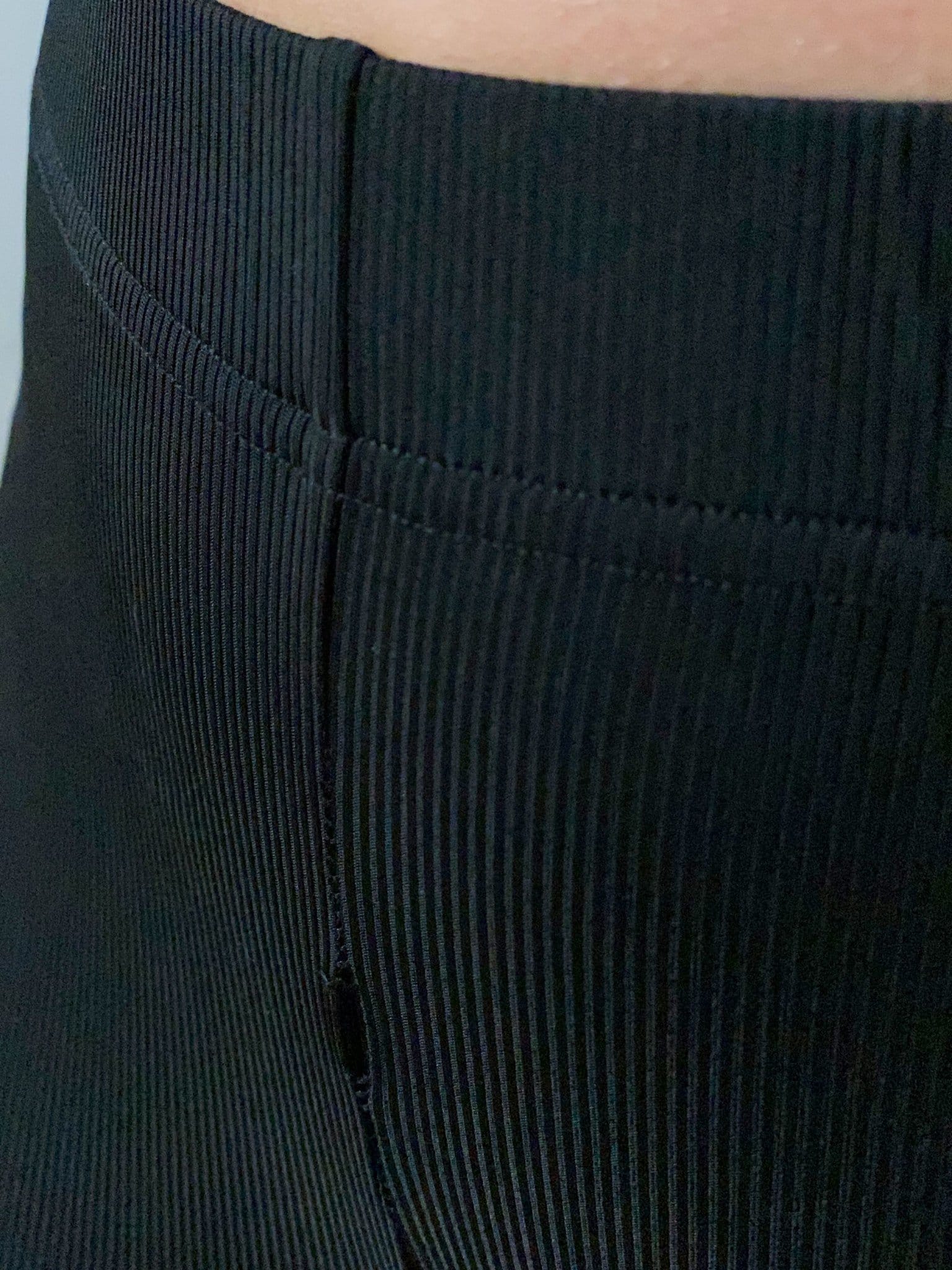 Ringo Leggings - Black made by HERSKIND