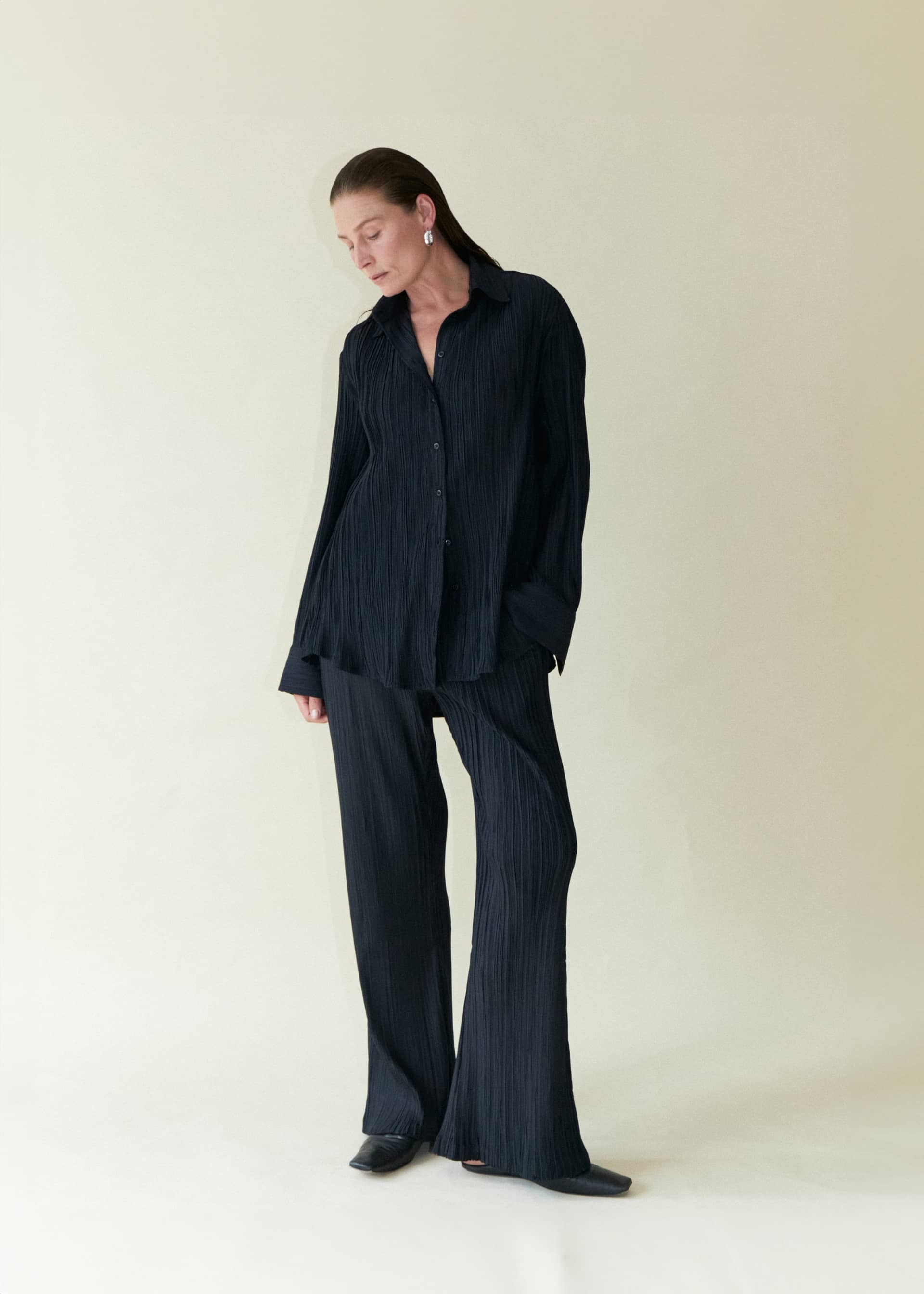 Tree Bark Classic Shirt - Dark Navy made by CAHAYA STUDIOS