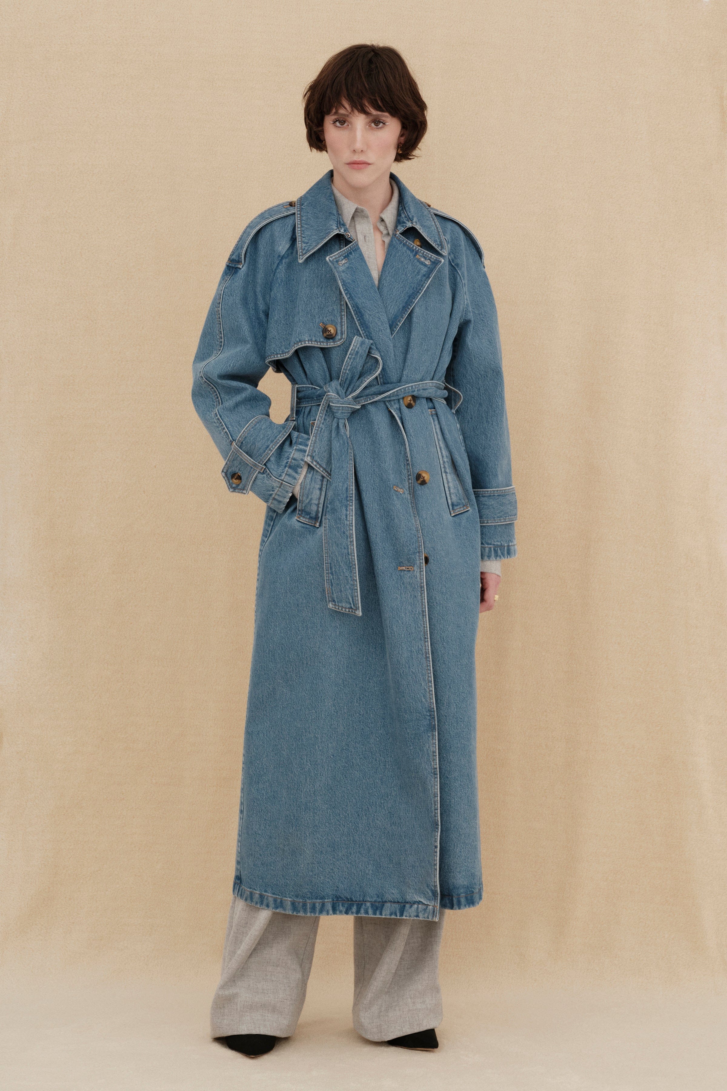 ABIGAIL TRENCHCOAT made by Occleus