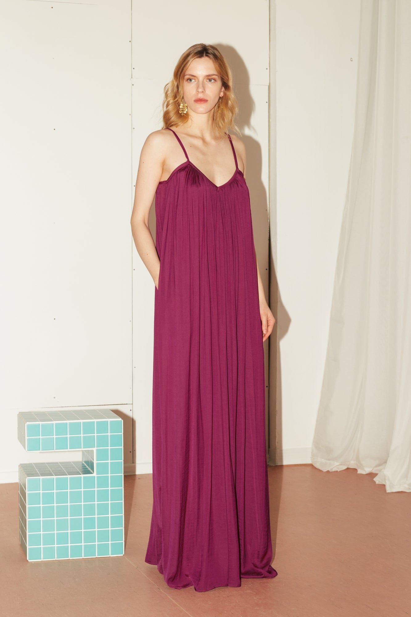 MEFYA flowing pink bridesmaid dress in Red made by UNDRESS