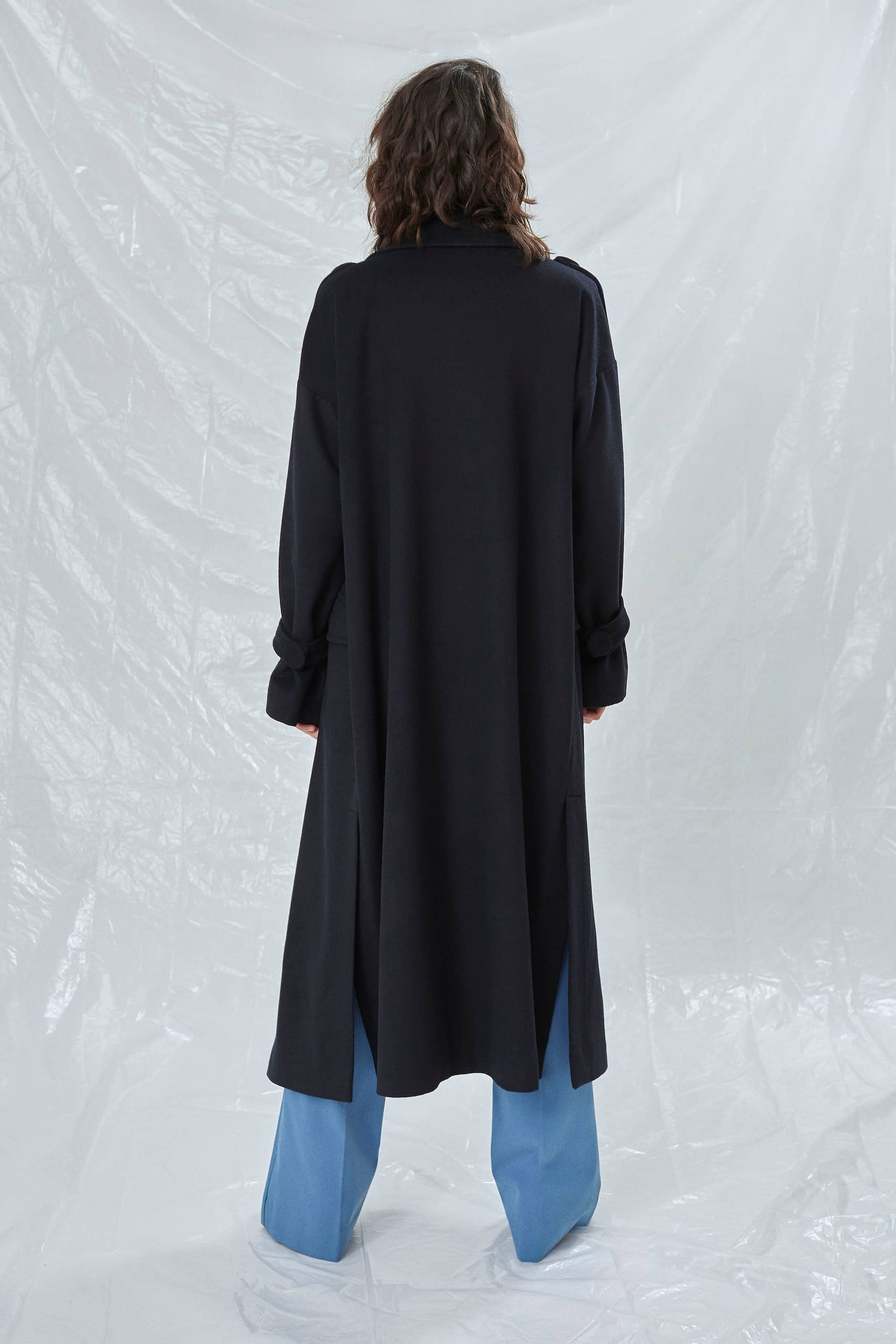 Laura Oversized Coat in Navy Blue in Blue made by Nazli Ceren
