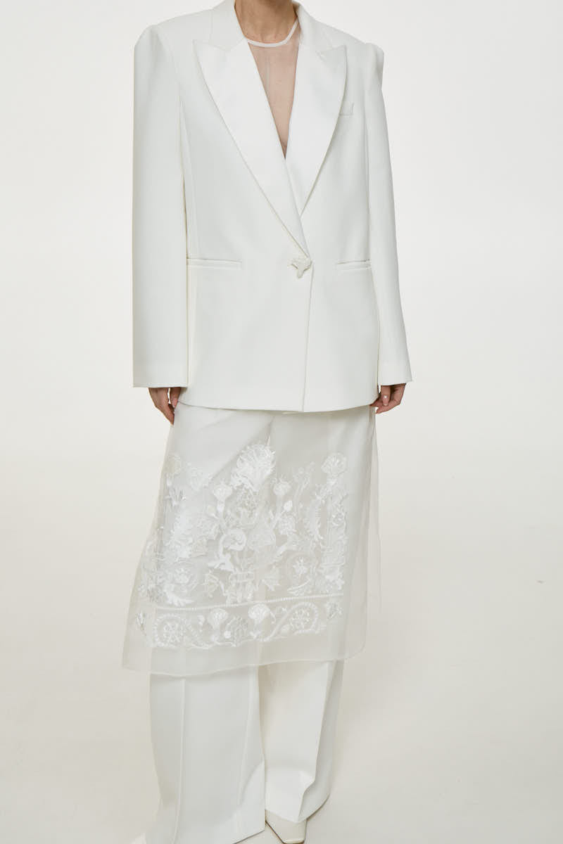 MILK EMBROIDERED SHAWL made by DELEGAN Clothes